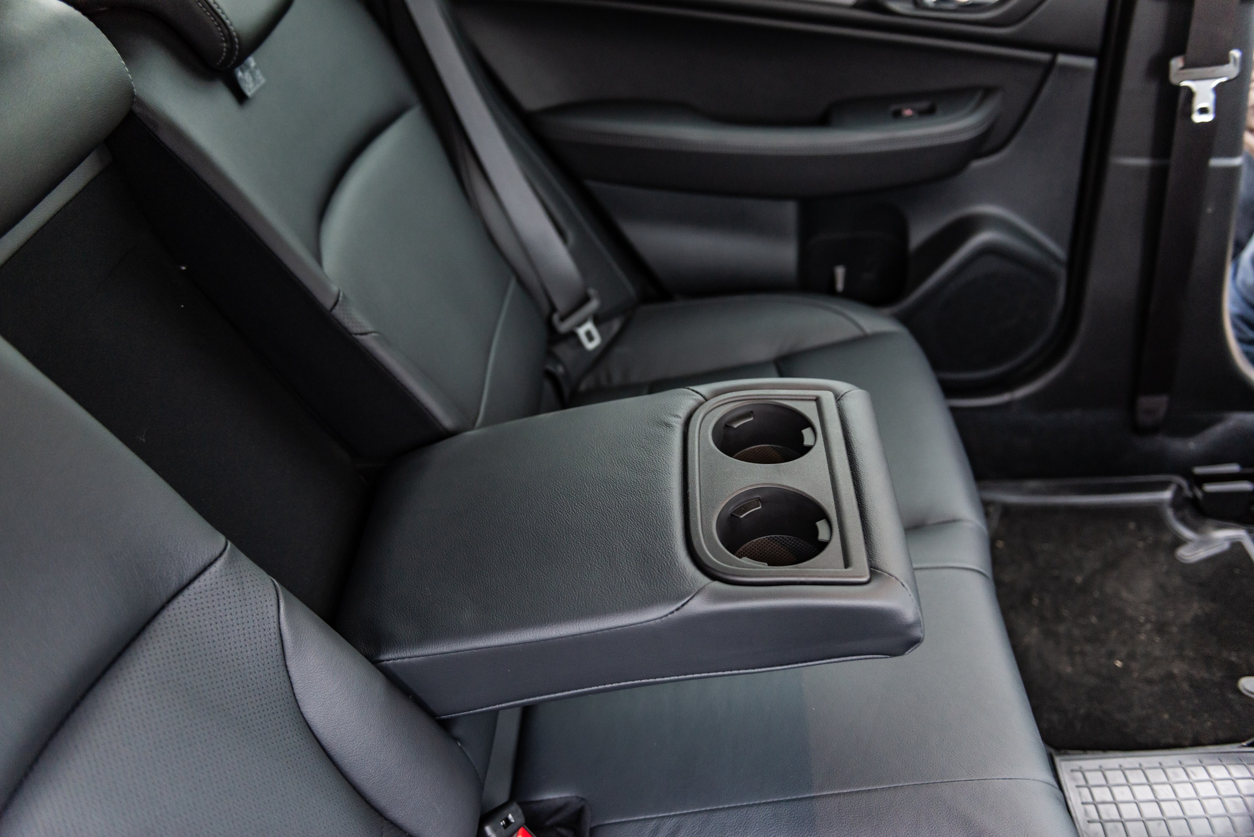 Автомобильная фотосъемка Subaru Outback Black Line. FOTÓGRAFO MÉXICO QUINTANA ROO