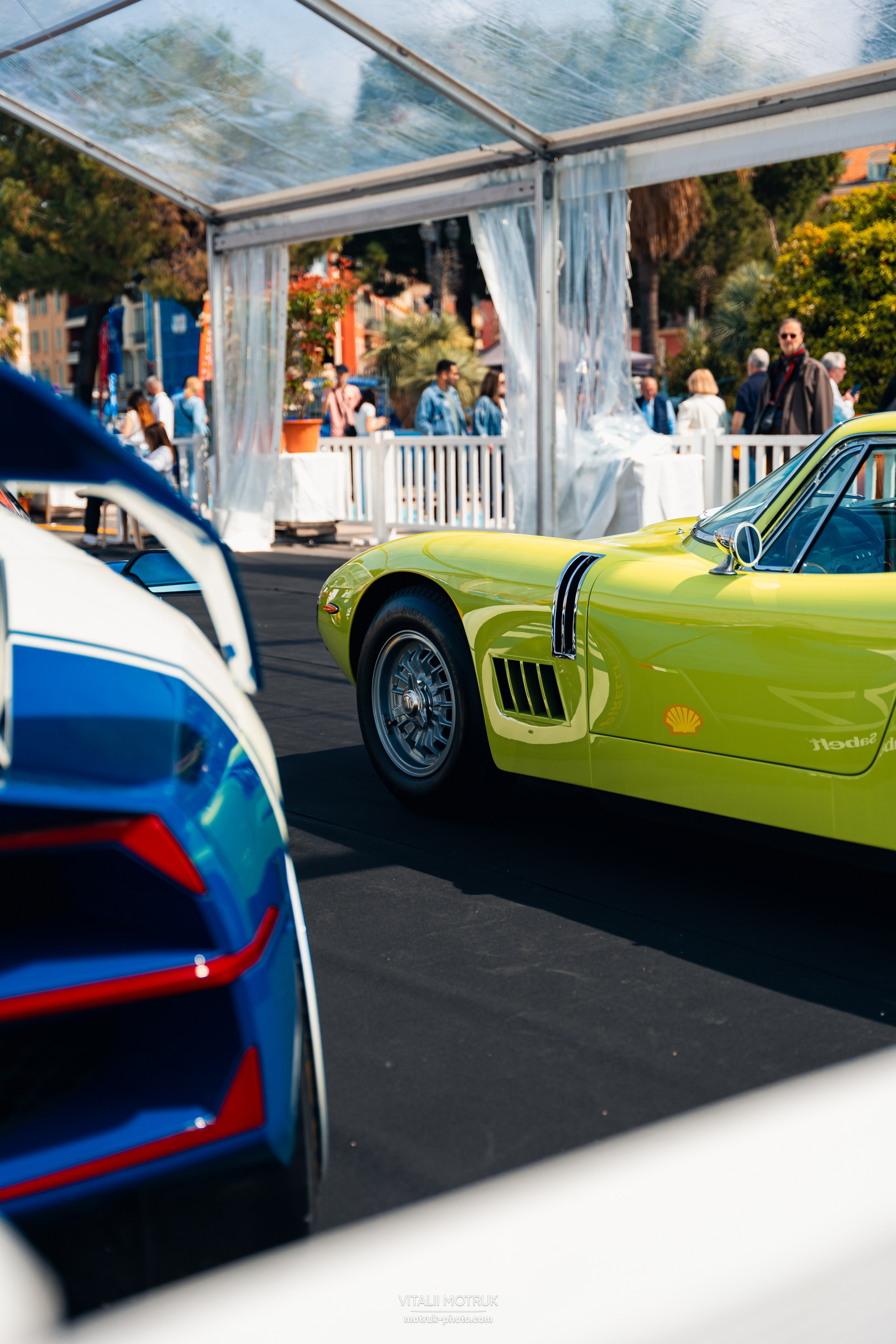Legends de Nice. Photographe de voitures à Paris — Vitalii Motruk