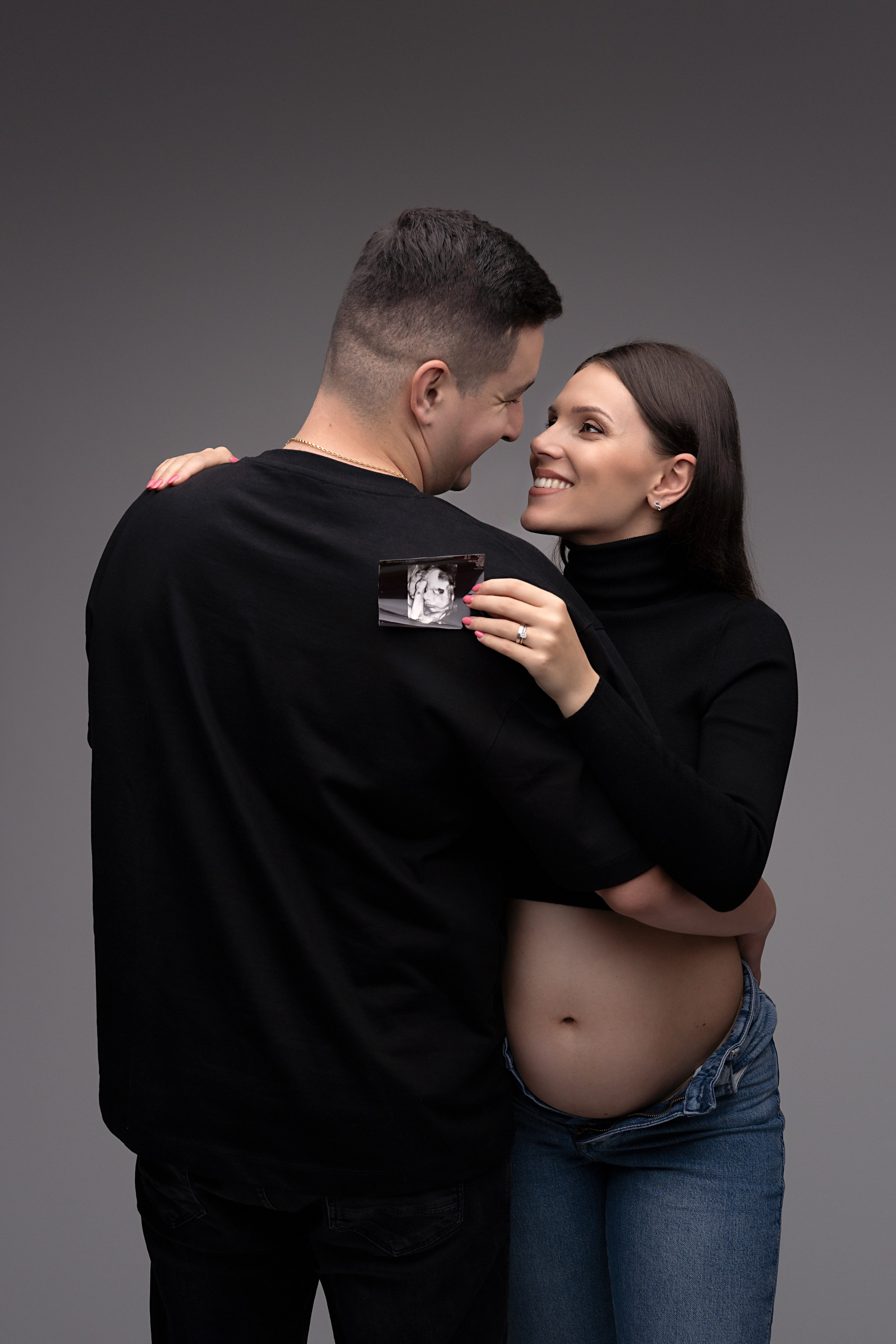 Maternitate. Fotograf maternitate, nou-născuți și familie în Cluj-Napoca | Roxana Rusu