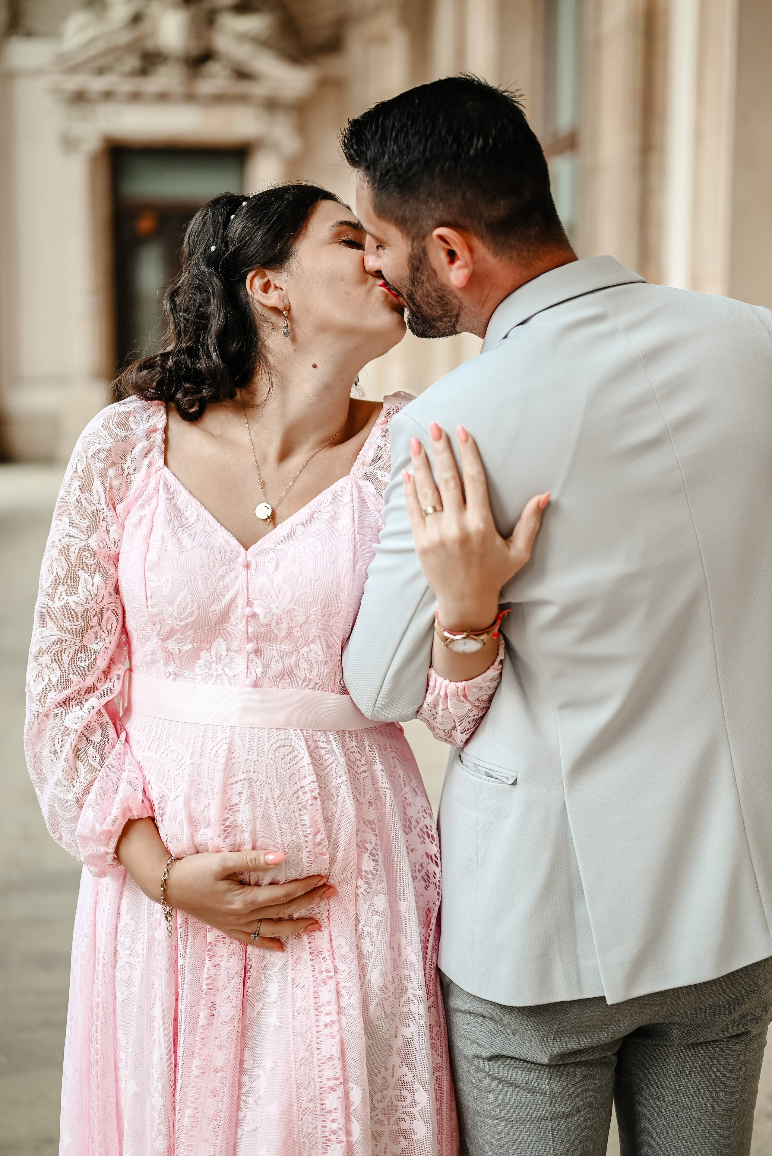 Ședința maternitate Alexandra si Andrei, Calea Victoriei. Ana Maria Dragan Fotograf Evenimente