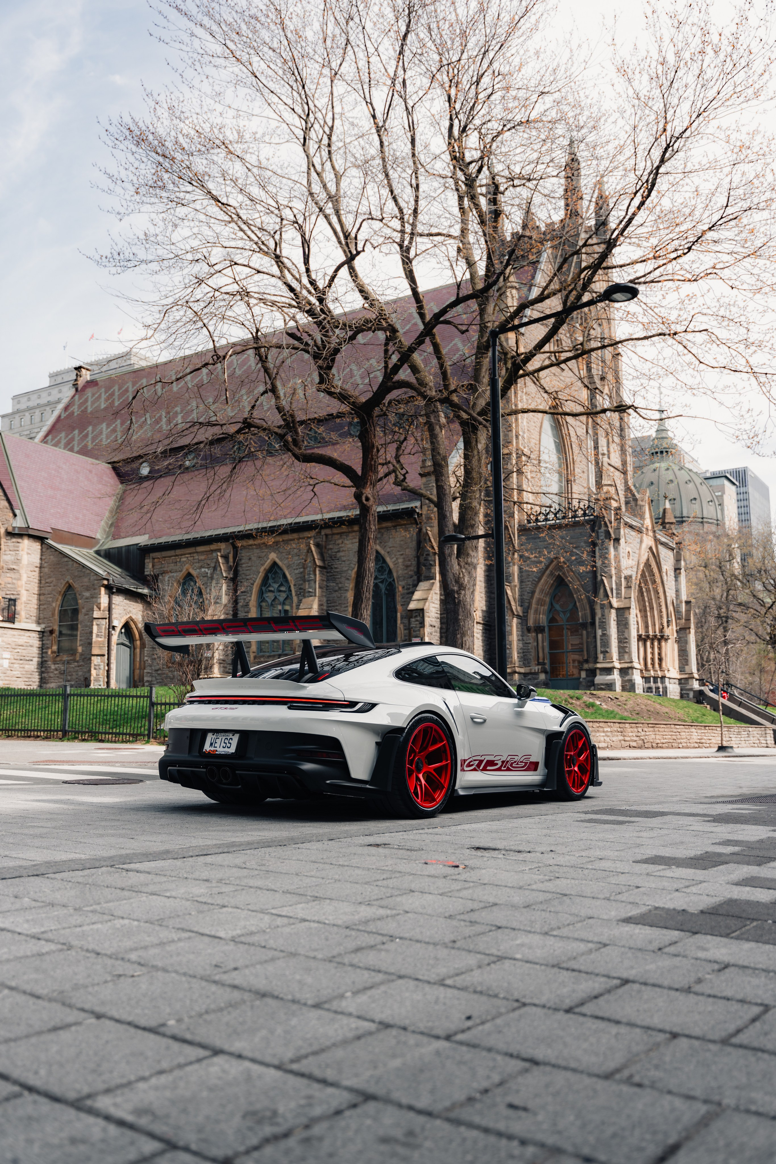 Porsche 992 GT3RS. Photographer in Paris — Vitalii Motruk