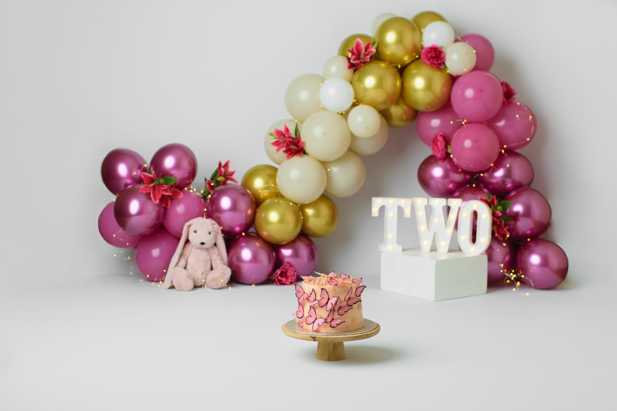 Cake Smash Fotoshooting zum ersten, zweiten Geburtstag. Neugeborene, Baby Fotografin in Düren (NRW) - Vitalina Unruh