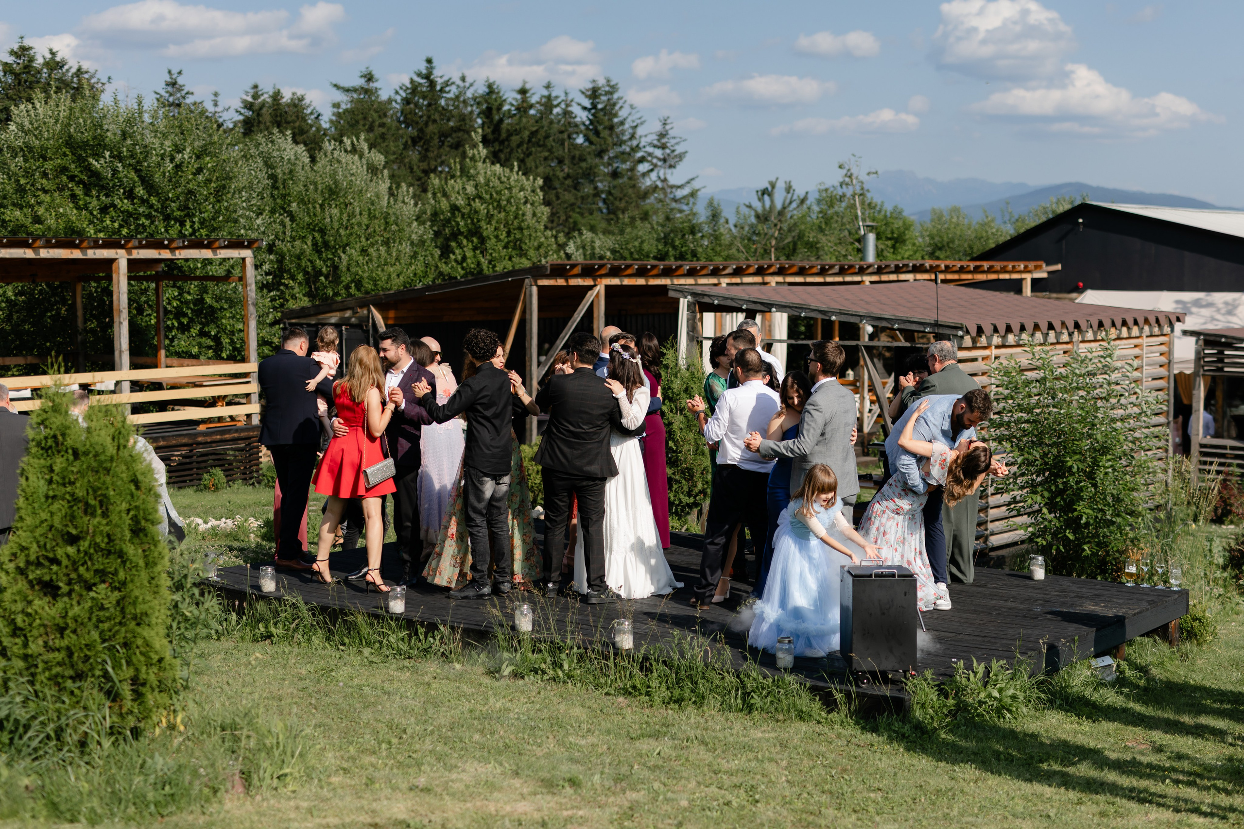 Flori & Cosmin. Main