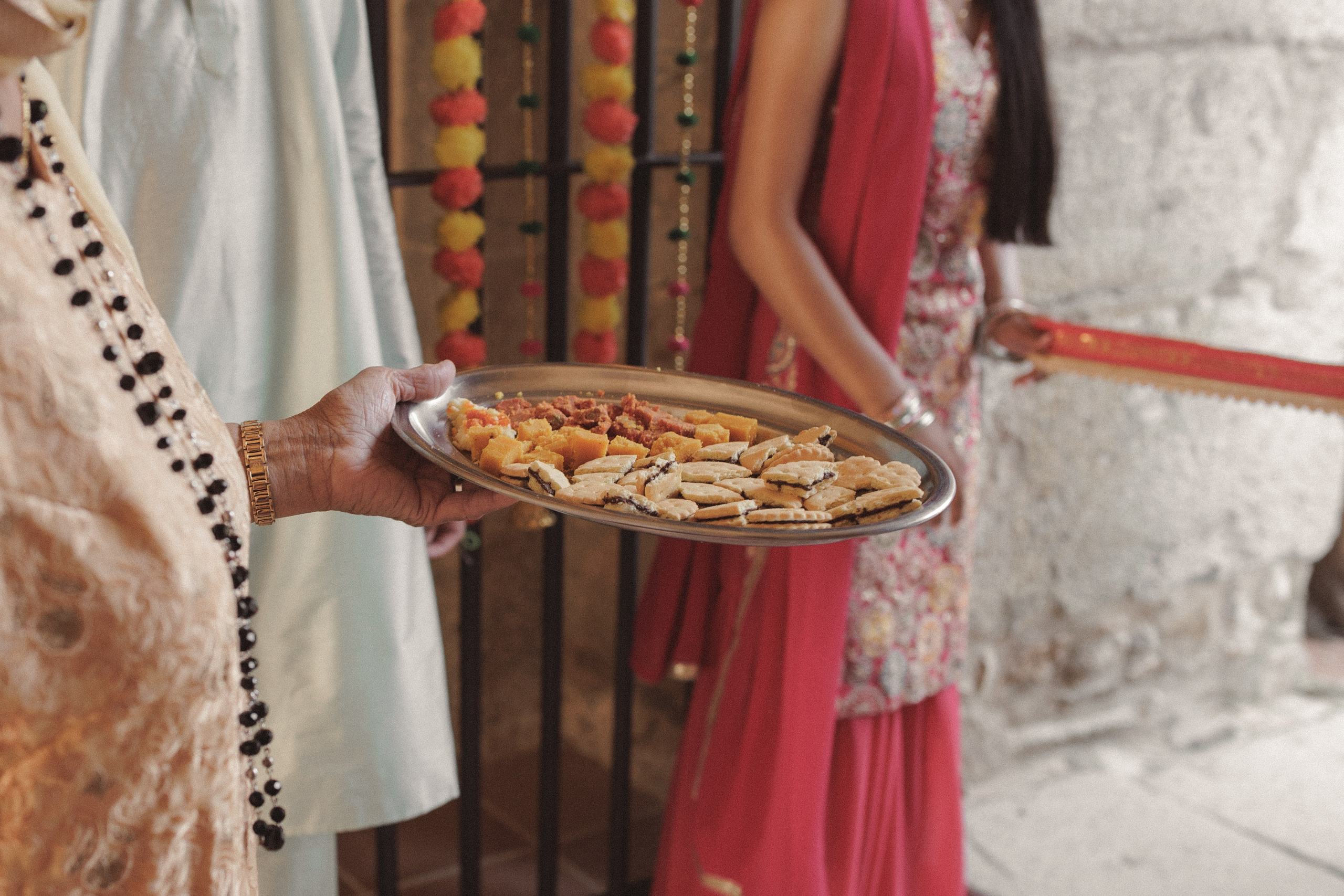 Patrik & Naomi. Monestir Sant Salvi. Paola wedding photographer / videographer in Barcelona
