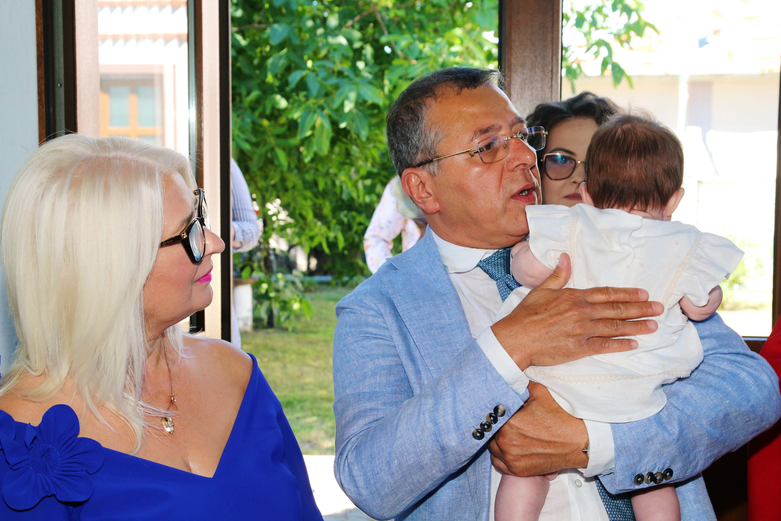 BYZO MEDIA. PETRU BYZO - family and children photographer in ROMANIA