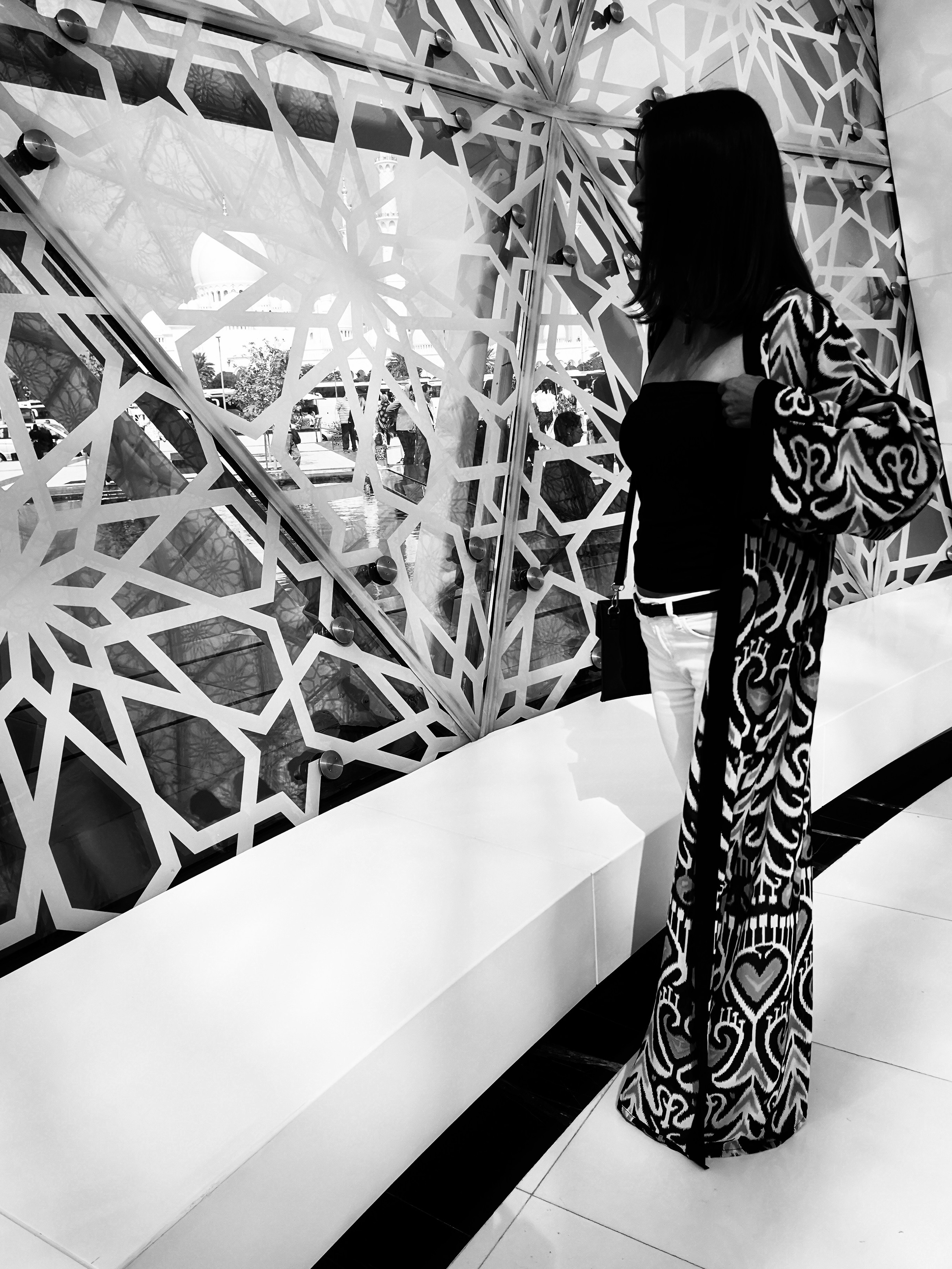 Impact Photo Collecton. Professional Artist, teacher of art, Artistic Photographer In Dubai (U