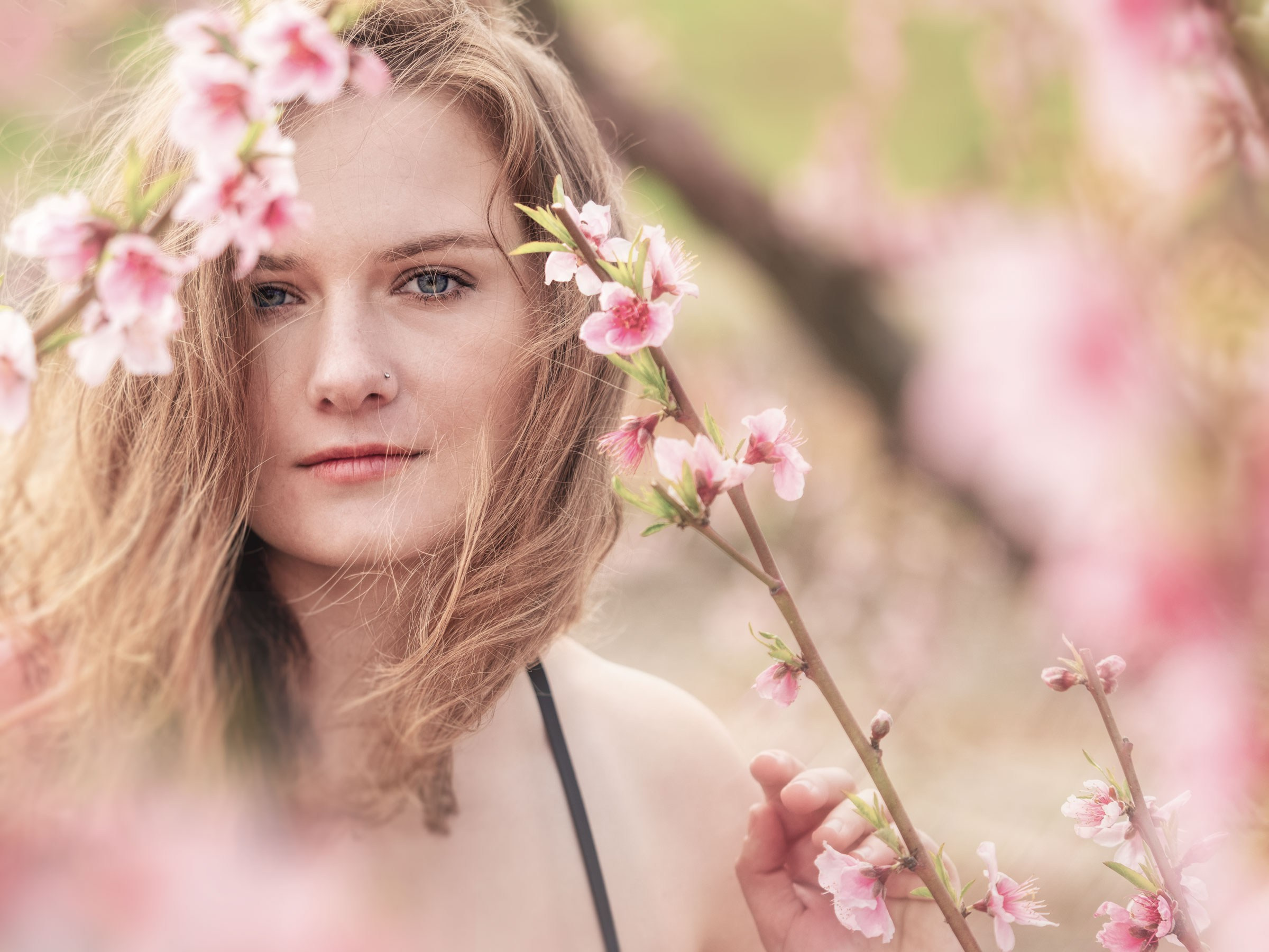 Portraits Image gallery of Tomer Weiss fine art