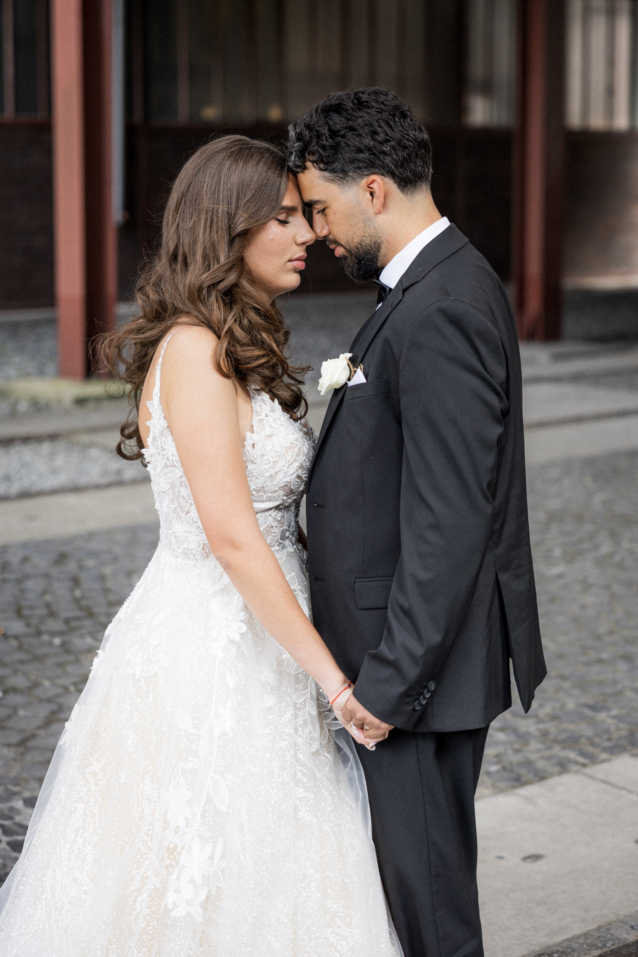 Hochzeit in Essen im Sommer – Natürliche Hochzeitsfotos & Emotionale Reportagen!. Hochzeitsfotografin in Gütersloh | Authentische Hochzeitsreportagen | TK Photographie