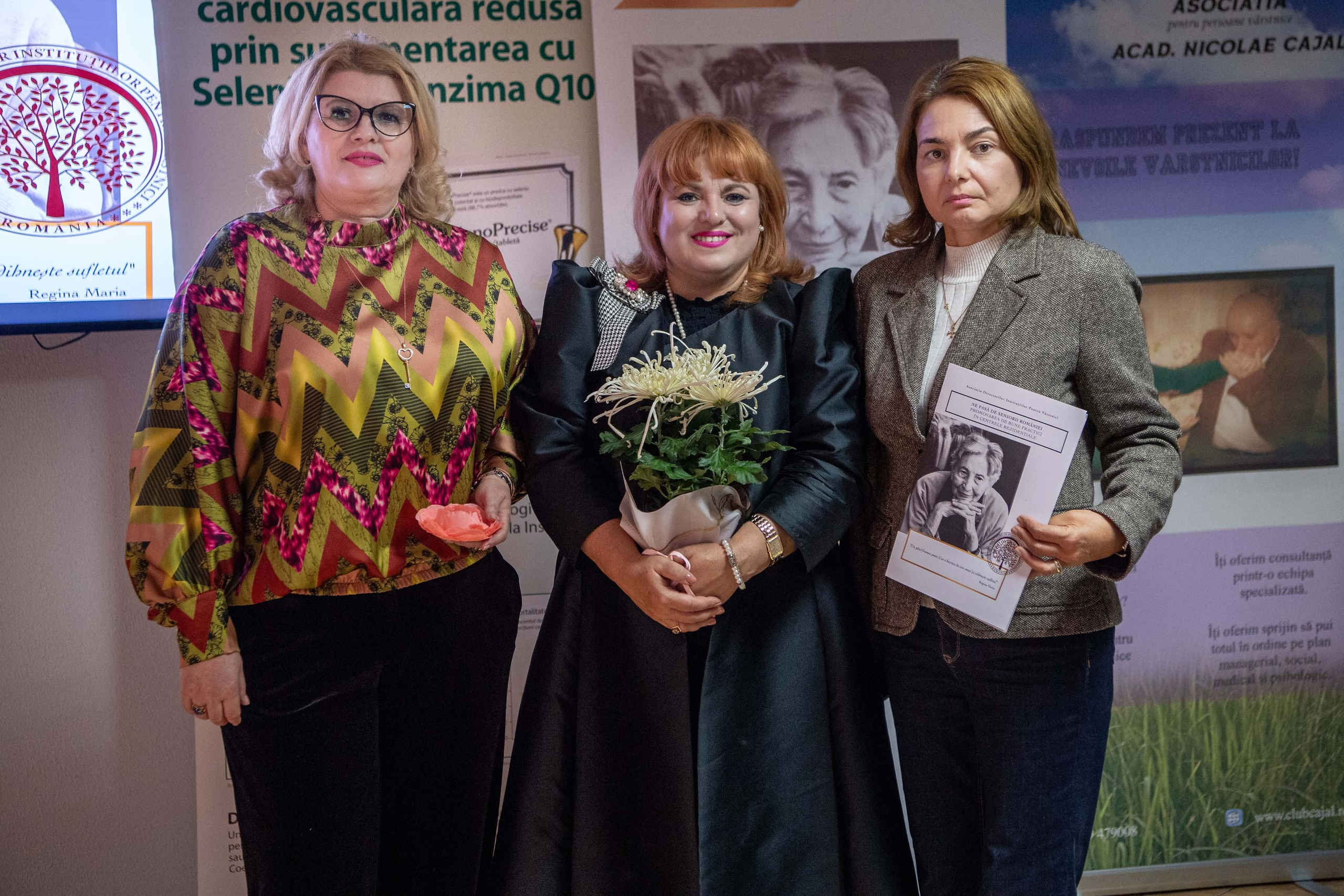 Fotografia la conferinta Cajal. Mugurel anghel