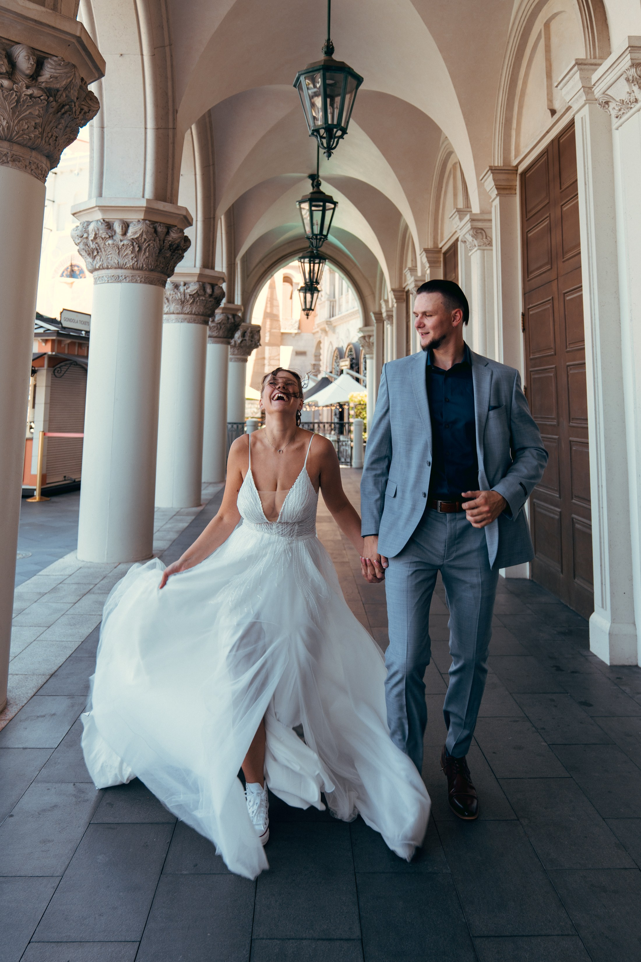 Anastasia&Alex. Wedding & elopement photographer Viktoriya Kravtsov. Las Vegas
