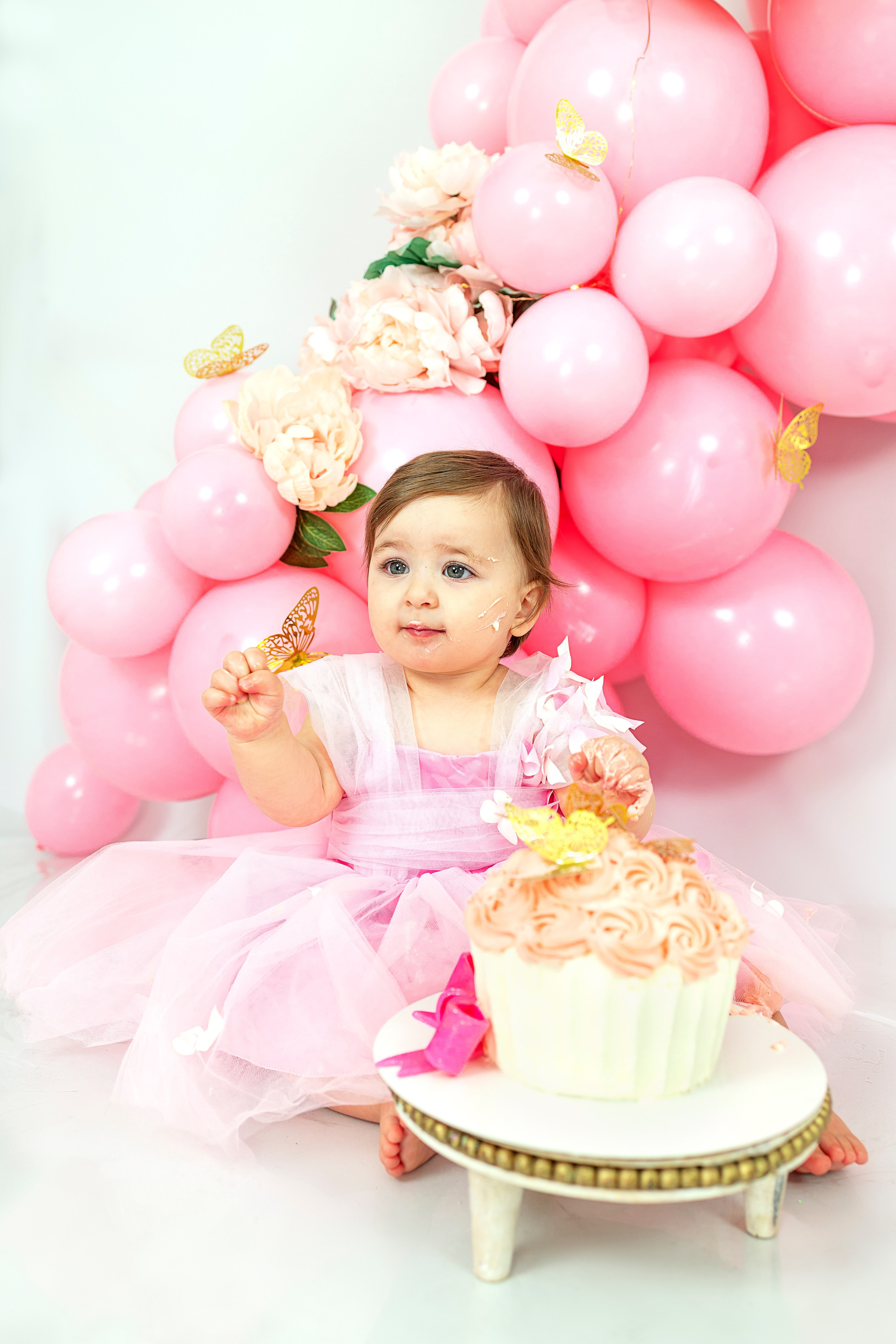 Smash cake. Anaeliseevaphoto.com