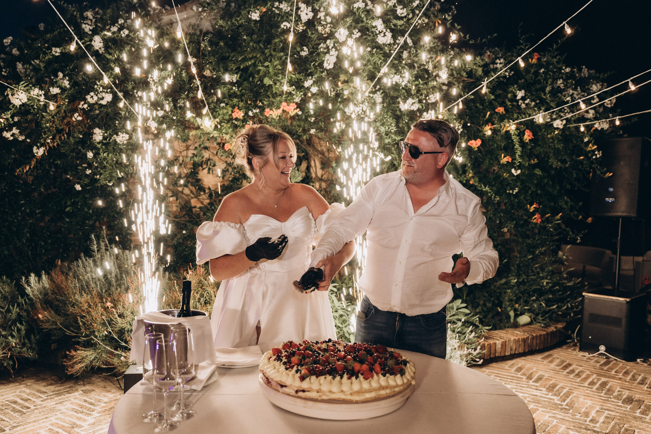 SARAH AND DEAN _VILLA TAMBOLINA. PHOTOGRAPHER IN ITALY