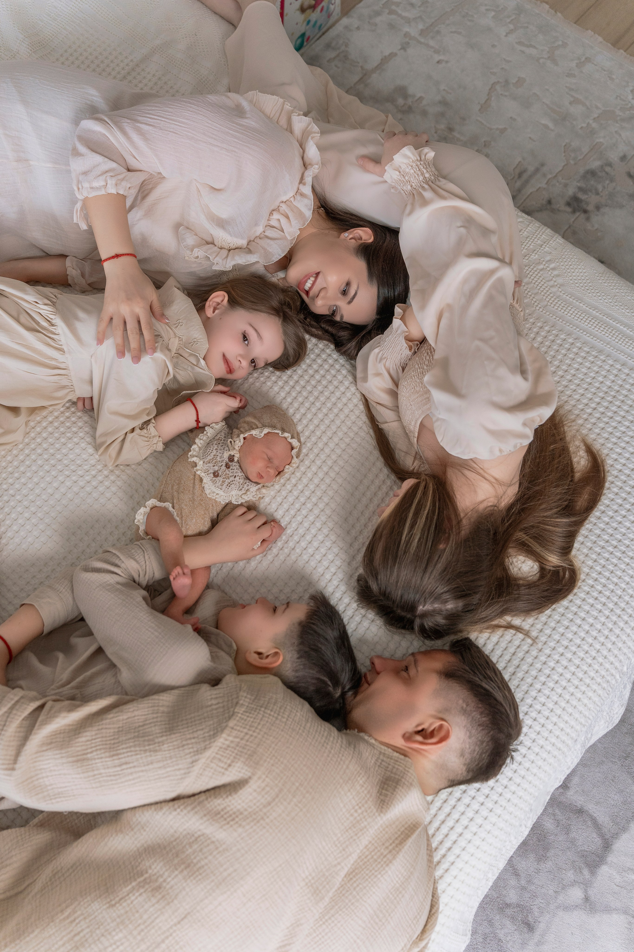 Домашние съемки. Фотограф новорожденных и семейный фотограф в Бельцах (Молдова)