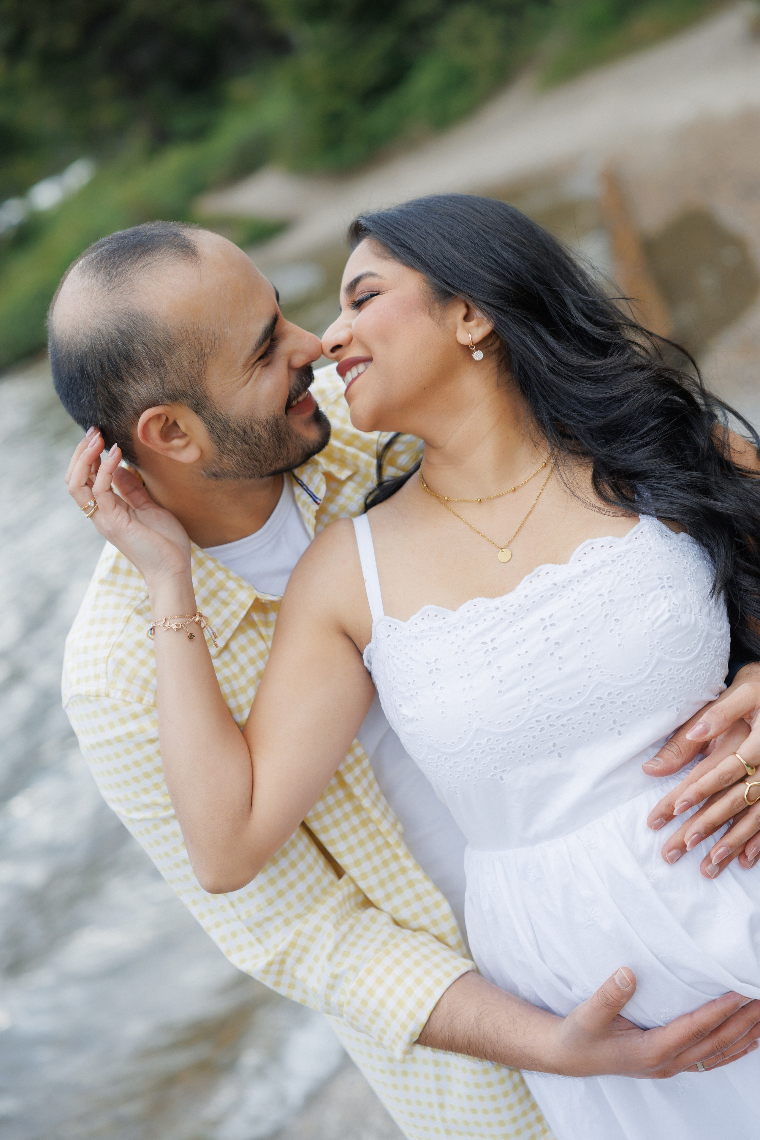 Mountain maternity shoot. Home