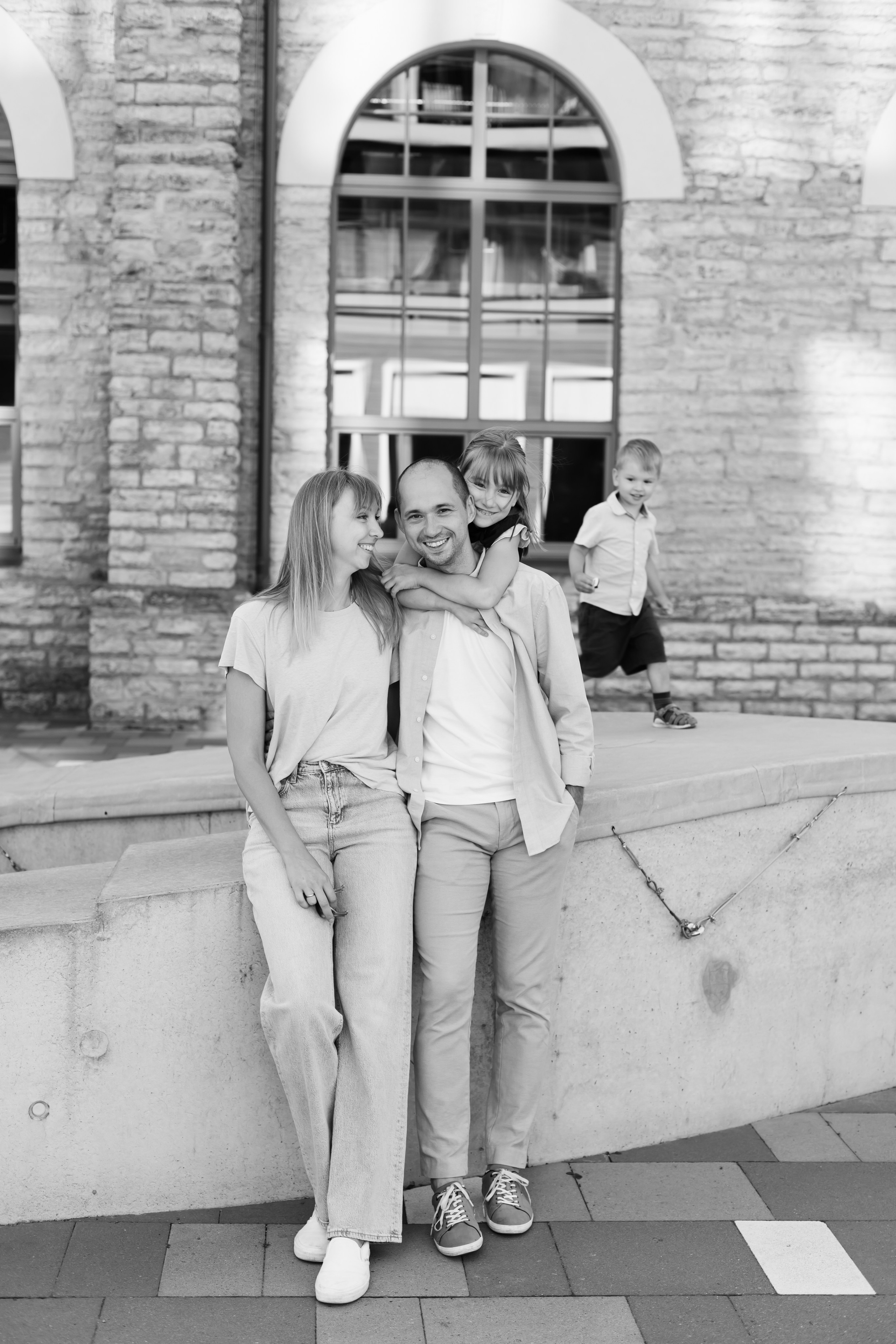 Наталья, Сергей, Полина и Тимур. Главная