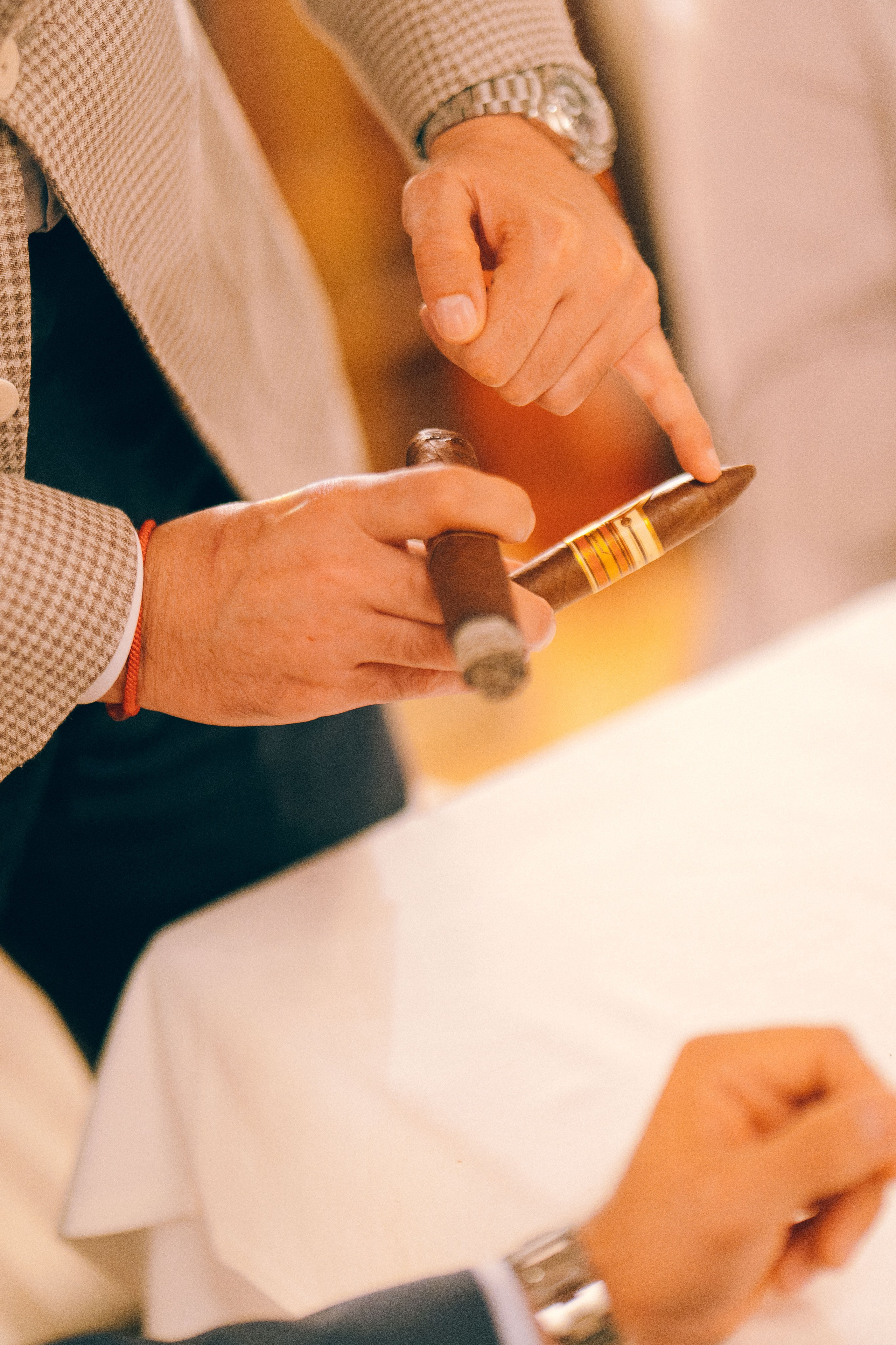 CIGAR CLUB. Wedding&Event photographer Ismail Rzayev in Baku