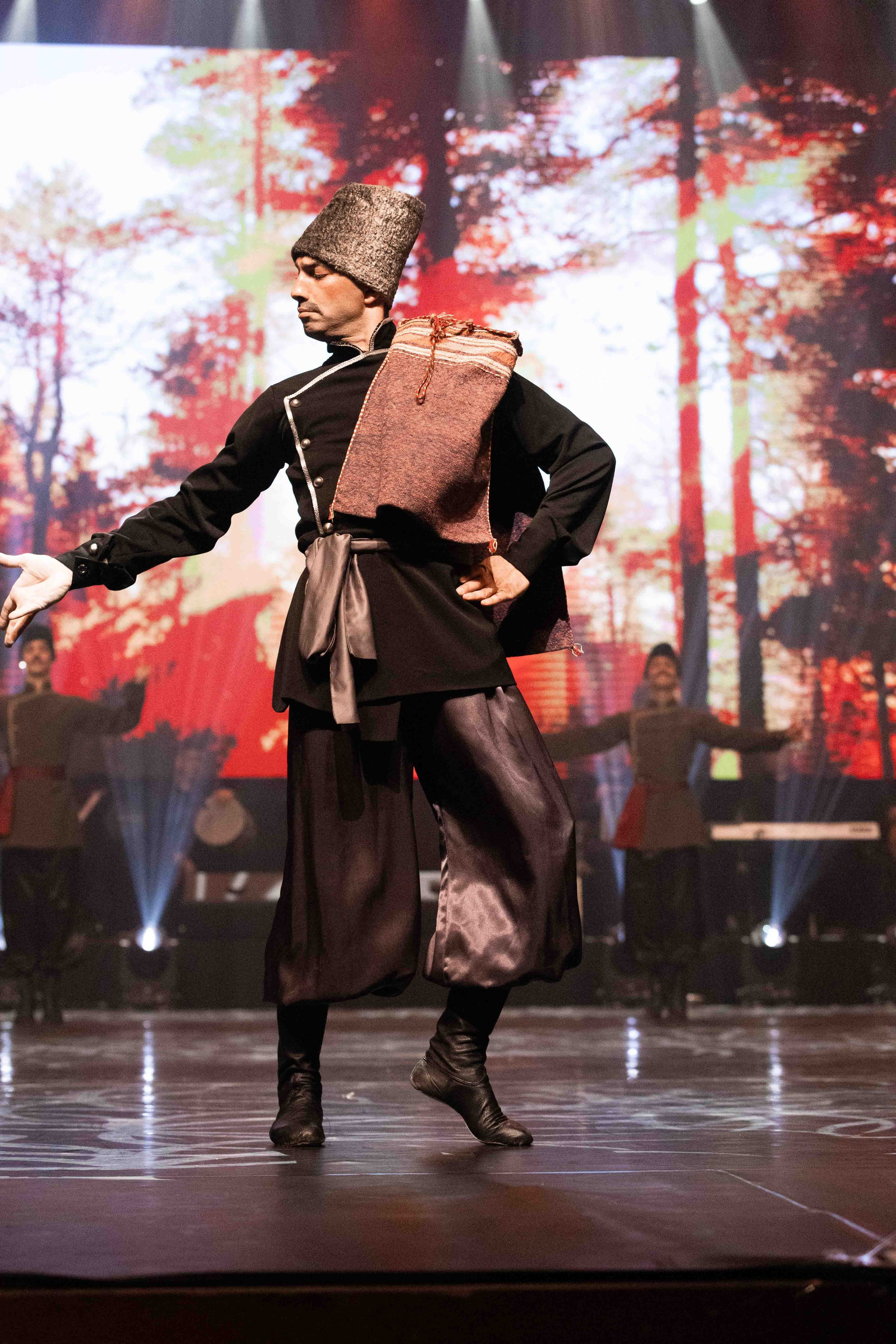 STATE DANCE ENSEMBLE. Wedding&Event photographer Ismail Rzayev in Baku