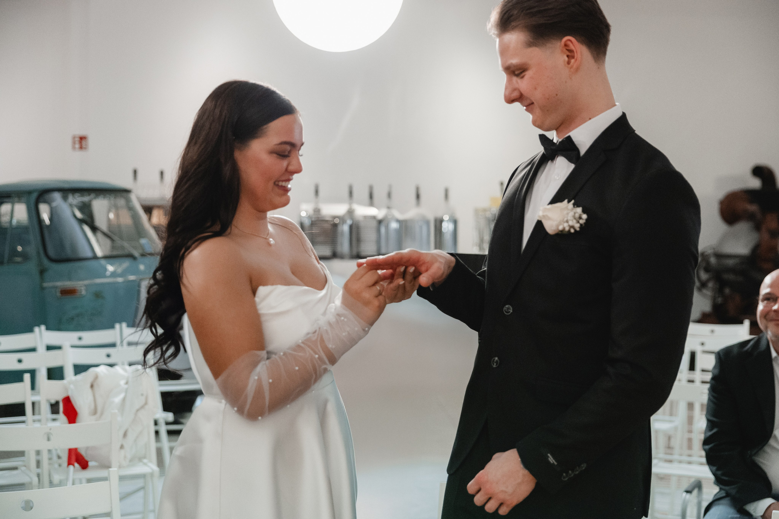 Standesamtliche Hochzeit im Kubus Bochum – Sophie & Martin. Hochzeitsfotografie |Hochzeitsfotograf Bochum | Hochzeitsfotograf Dortmund | Hochzeitsfotograf Essen | Hochzeitsfotograf Ruhrgebiet