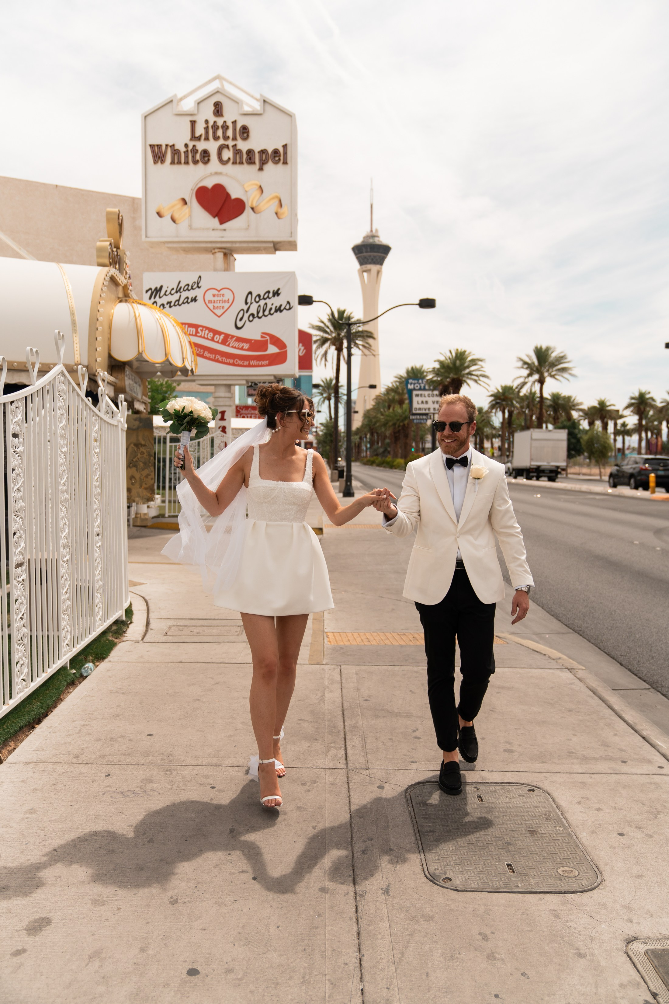 Emma&Daniel. Wedding & elopement photographer Viktoriya Kravtsov. Las Vegas