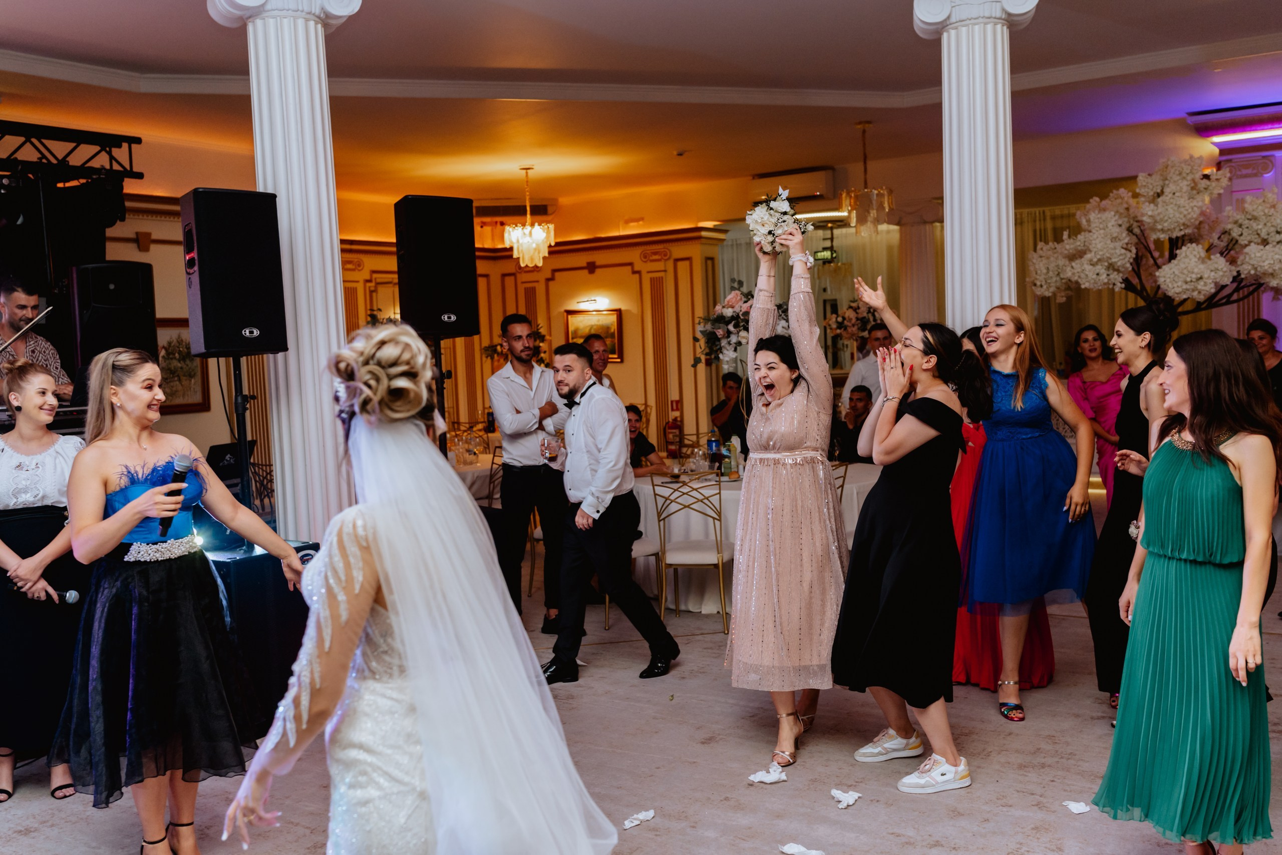 Bianca - Florin | Ramnicu Valcea. Fotografie & Videografie Nunta