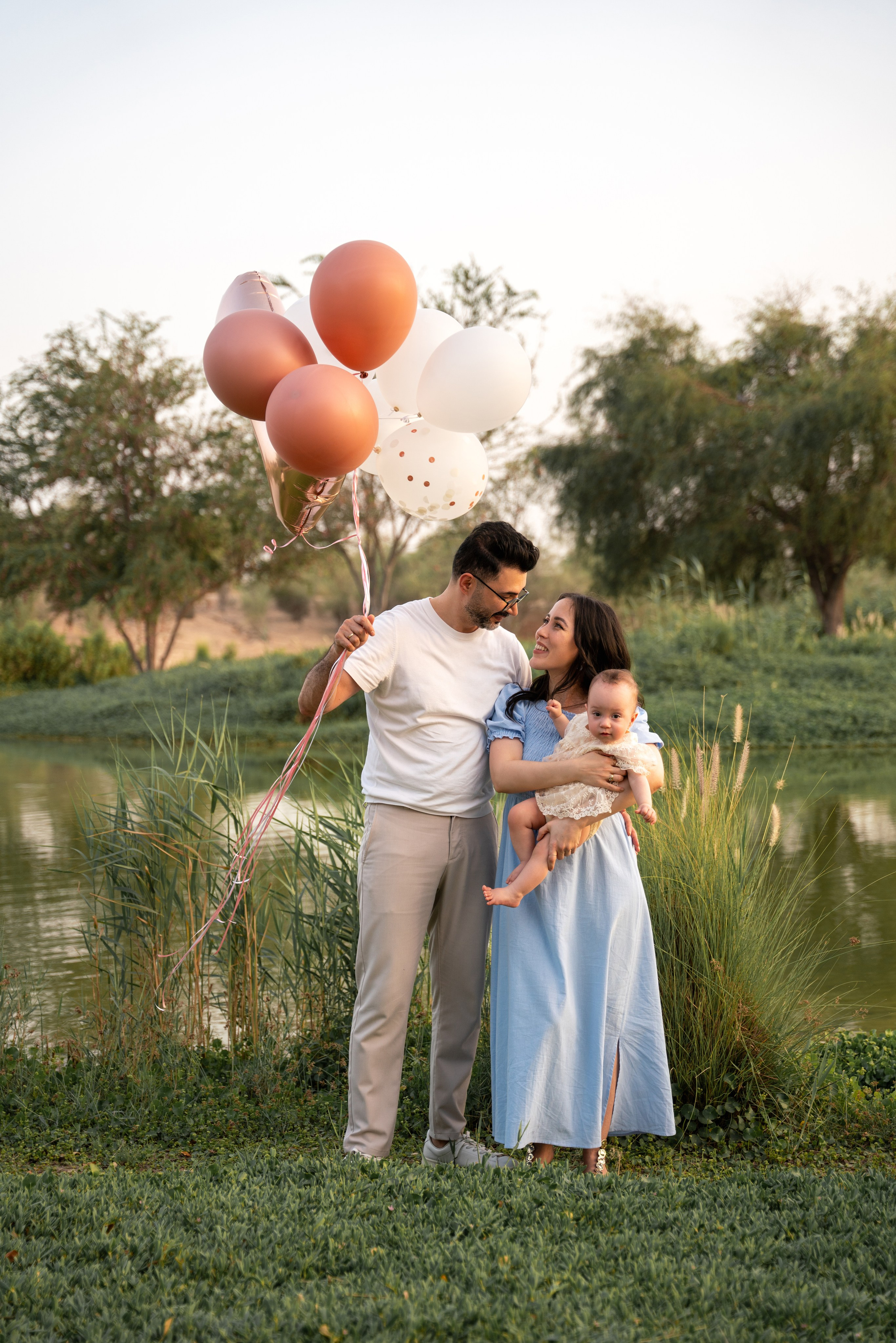 Lake oh happiness. Angela Iakovleva — Family Photographer in Dubai
