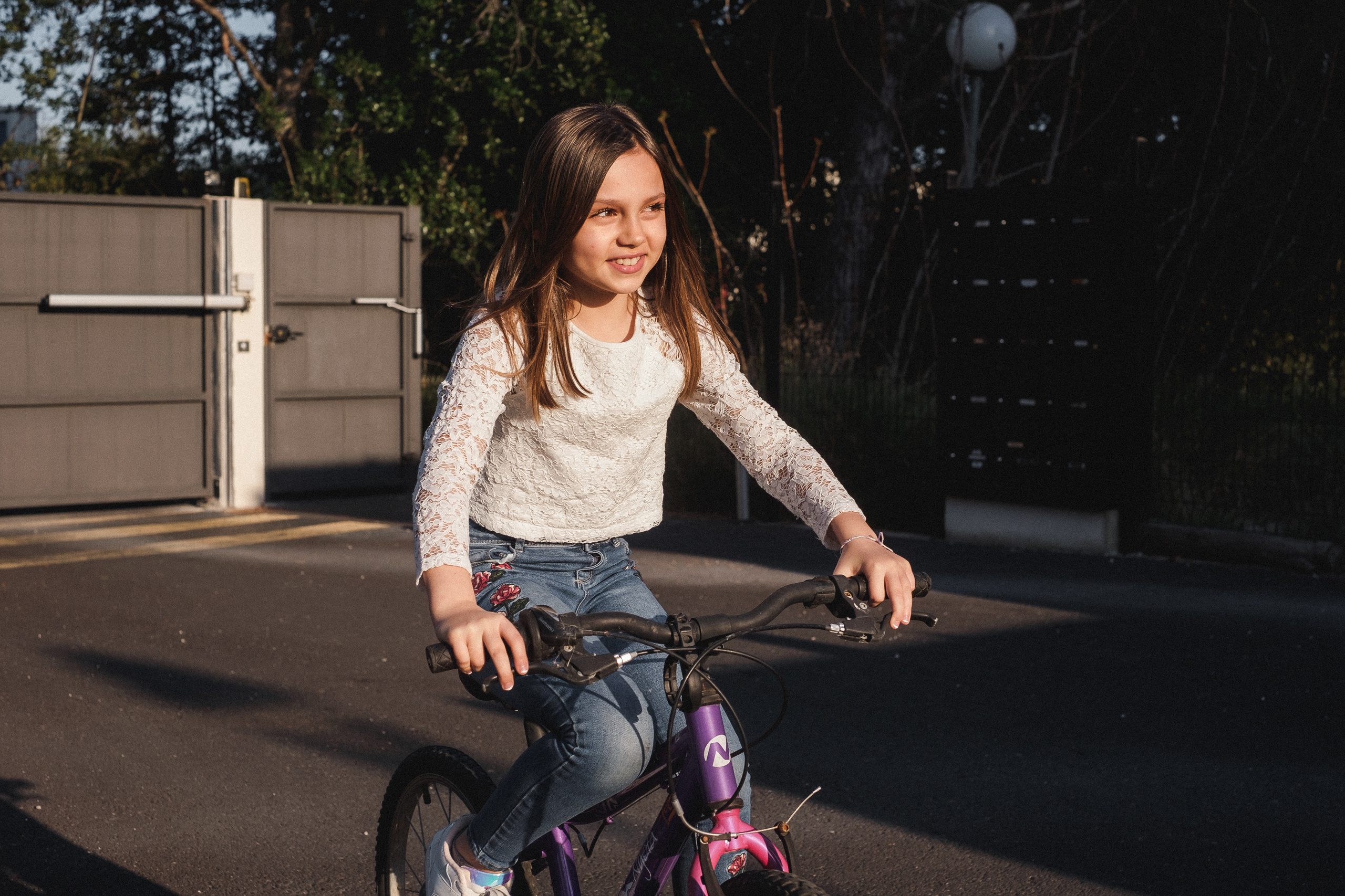 Kassandra & Alex. Portrait and reportage photographer