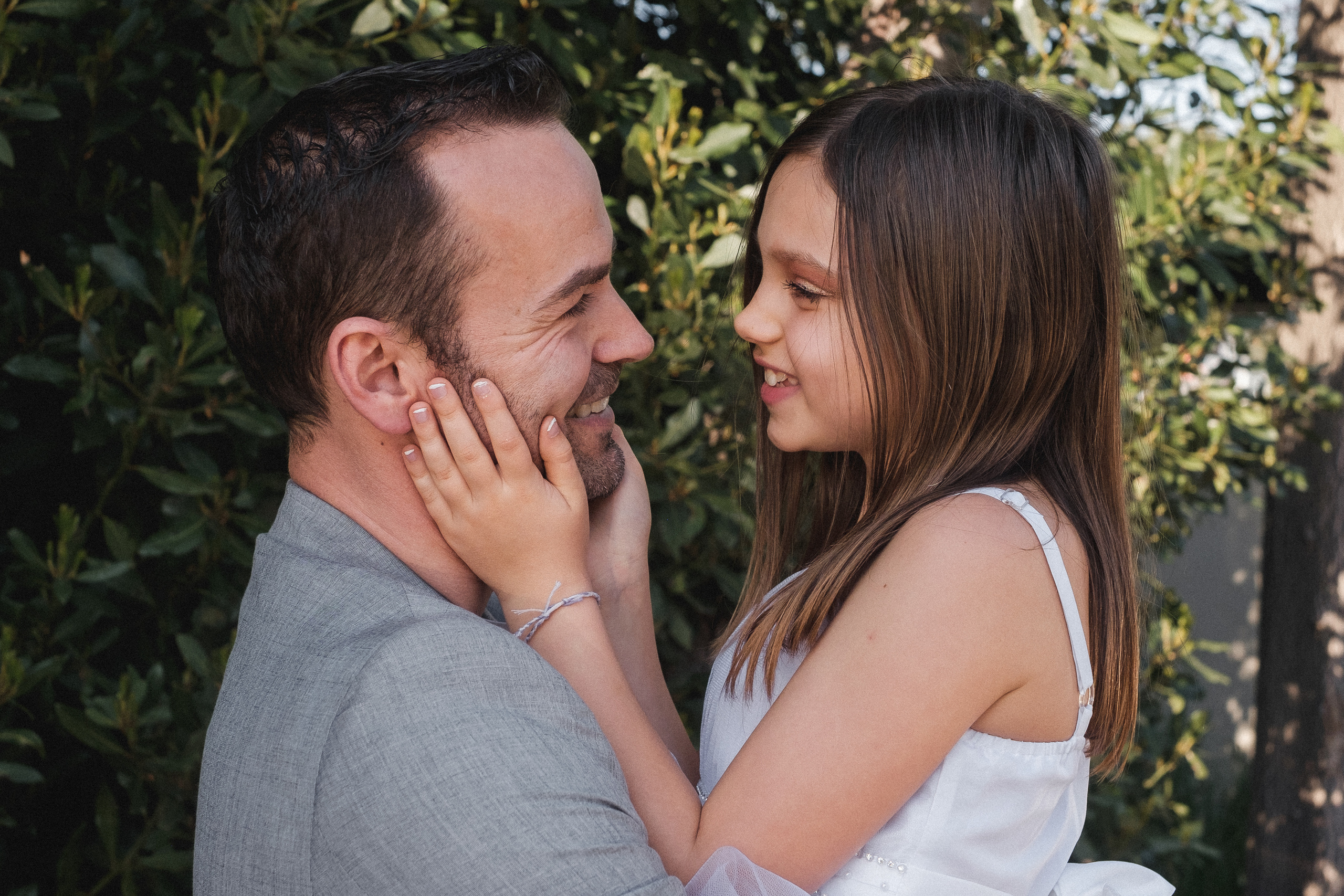 Kassandra & Alex. Portrait and reportage photographer