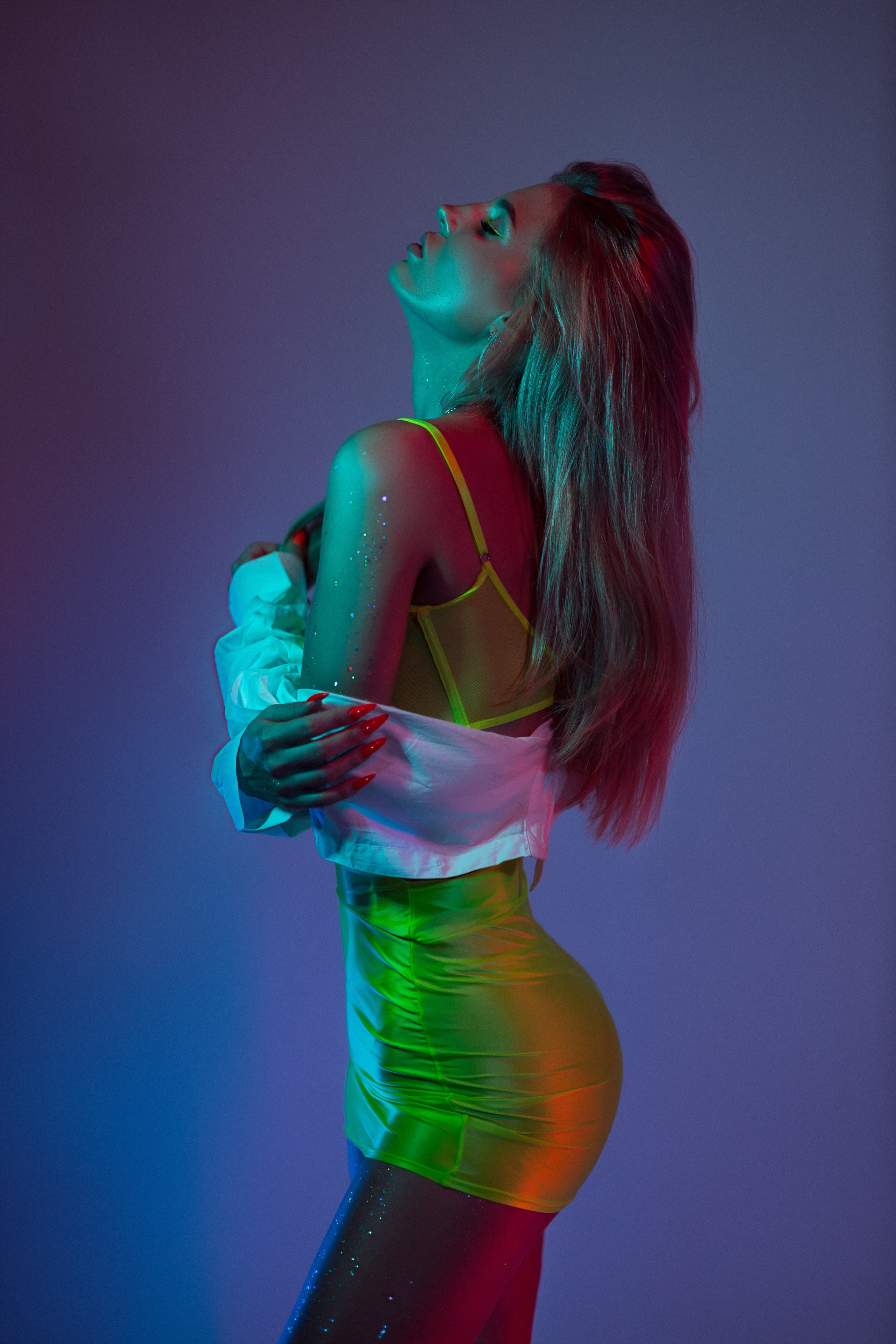 Nadzeya 05.08.2023. Portree- ja perefotograaf Anton Hansen Tallinnas, Eestis