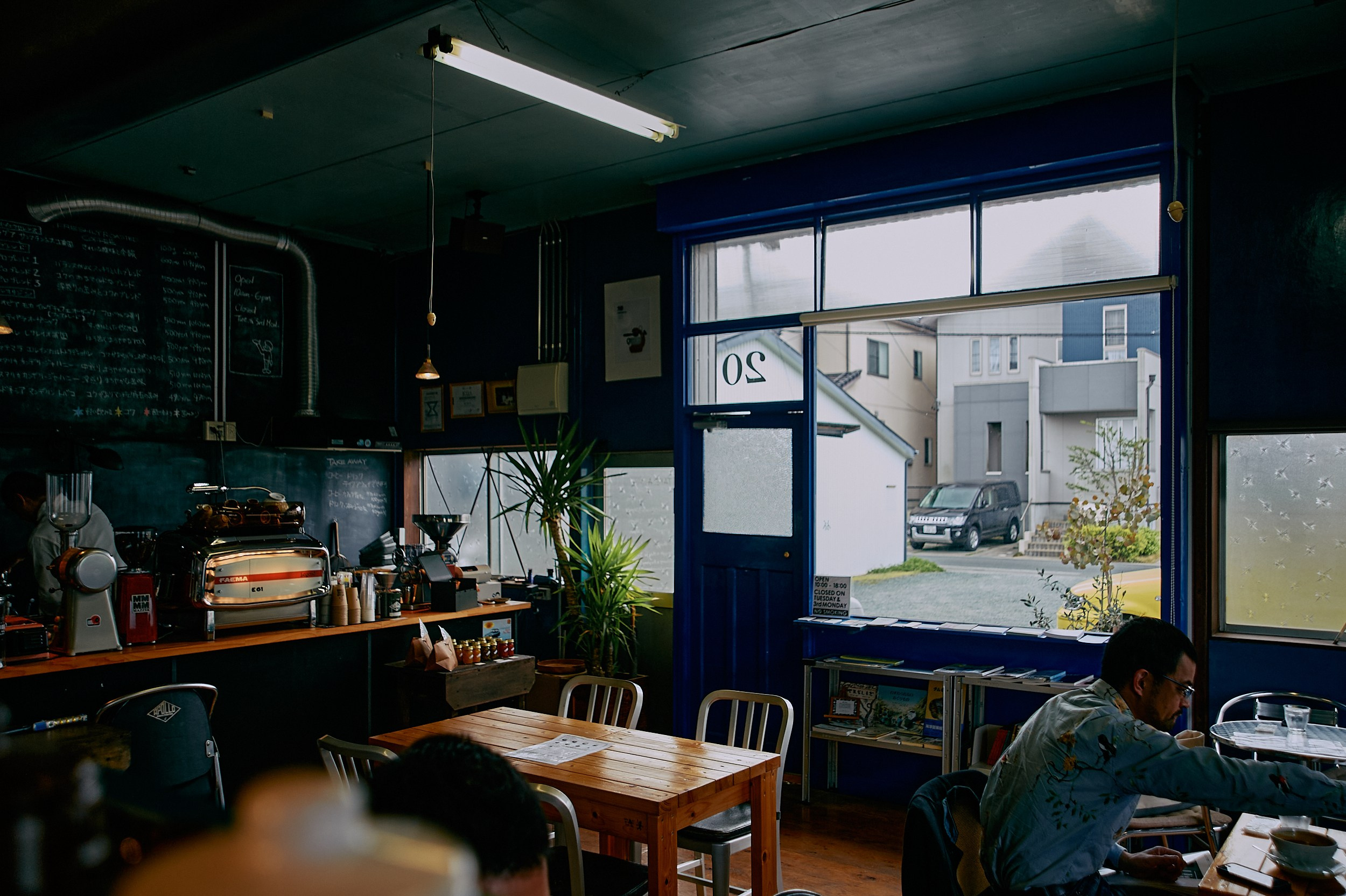 ライブ刺しゅうがやってきた ! !. MT