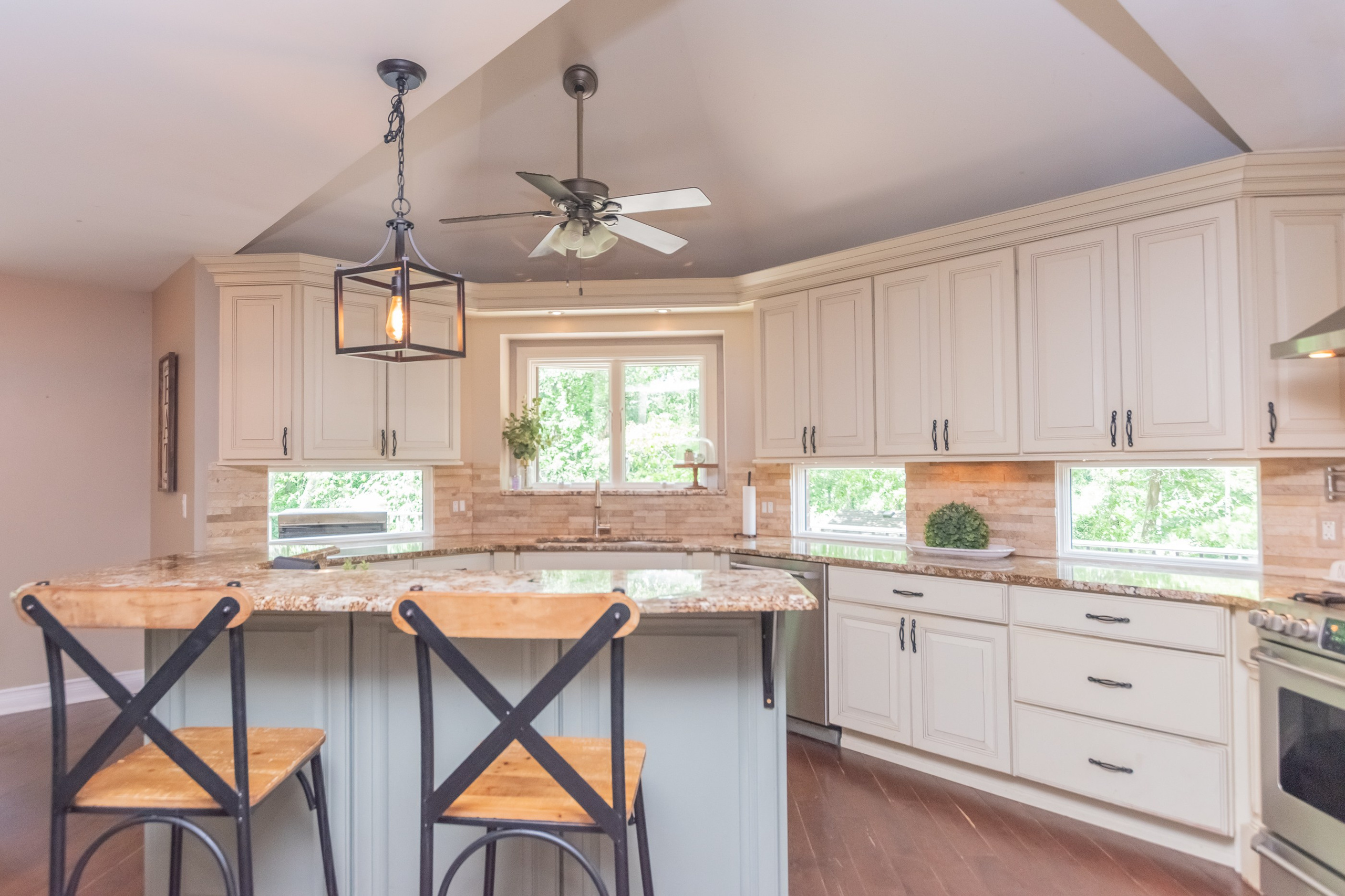 Real Estate. Pic-Cha Photography | Photographer & Media Content Creator | Metro Detroit Area, Michigan