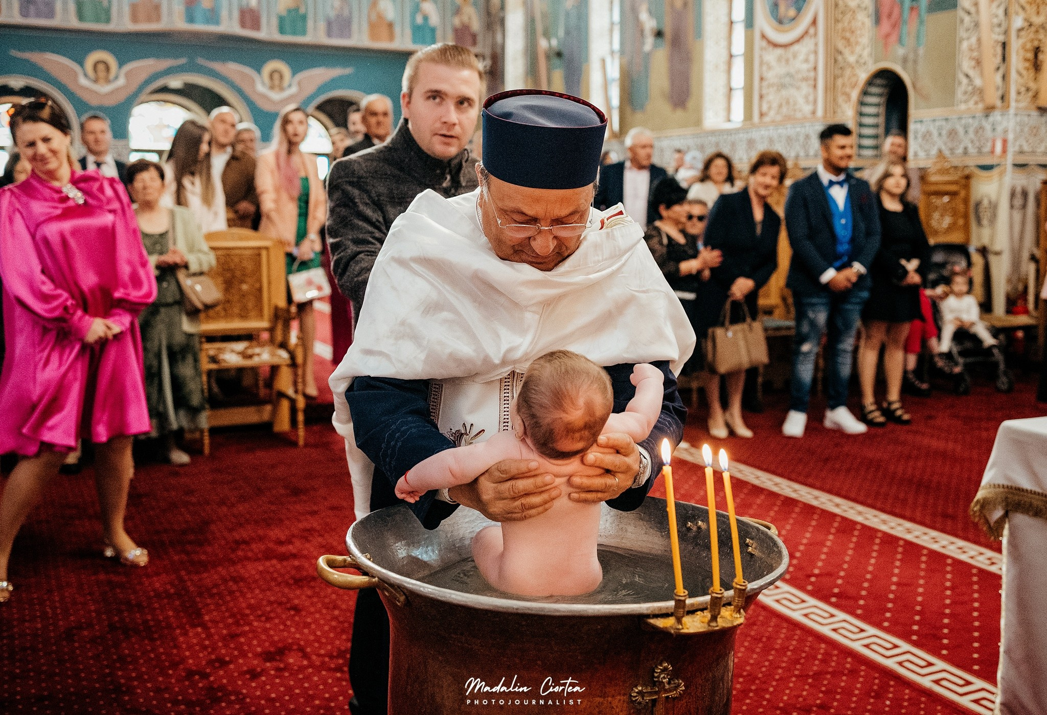 Fotografie botez Alba Iulia. Mădălin Ciortea - fotograf de nuntă și de familie | Dream Art Events