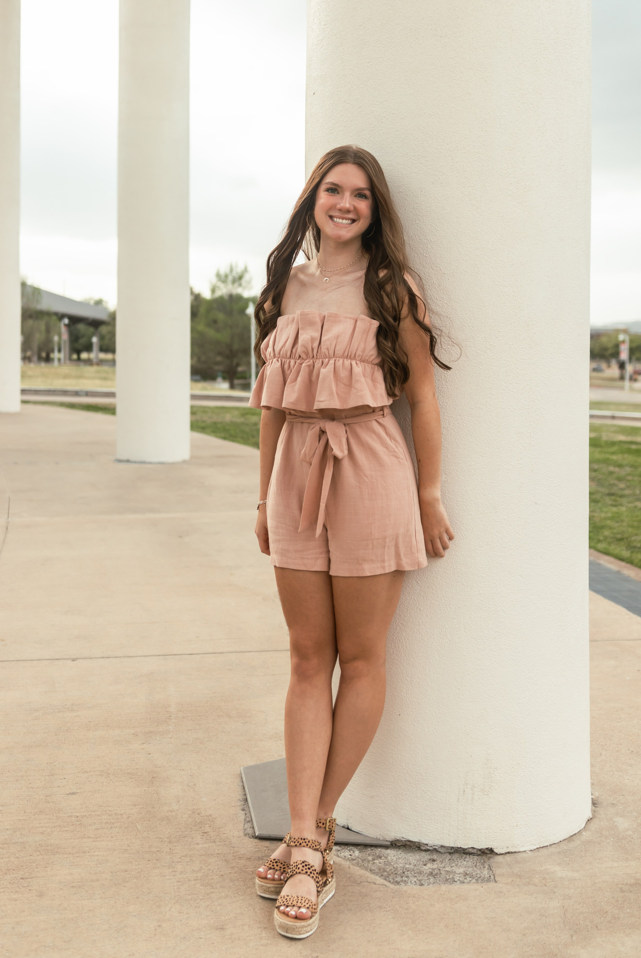 Avery’s senior photoshoot at Auditorium Shores