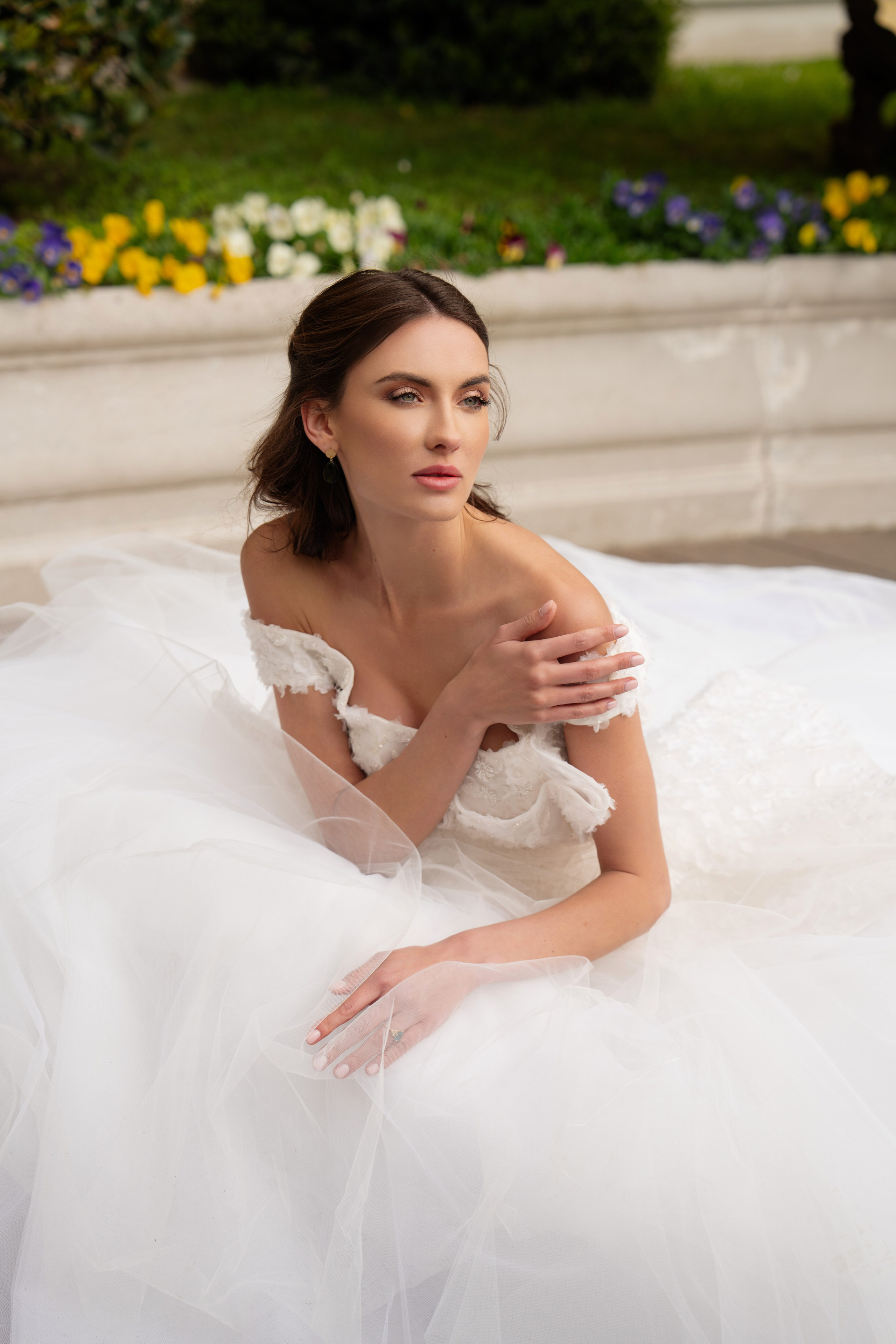 By the Lake Editorial. Ioana Timis