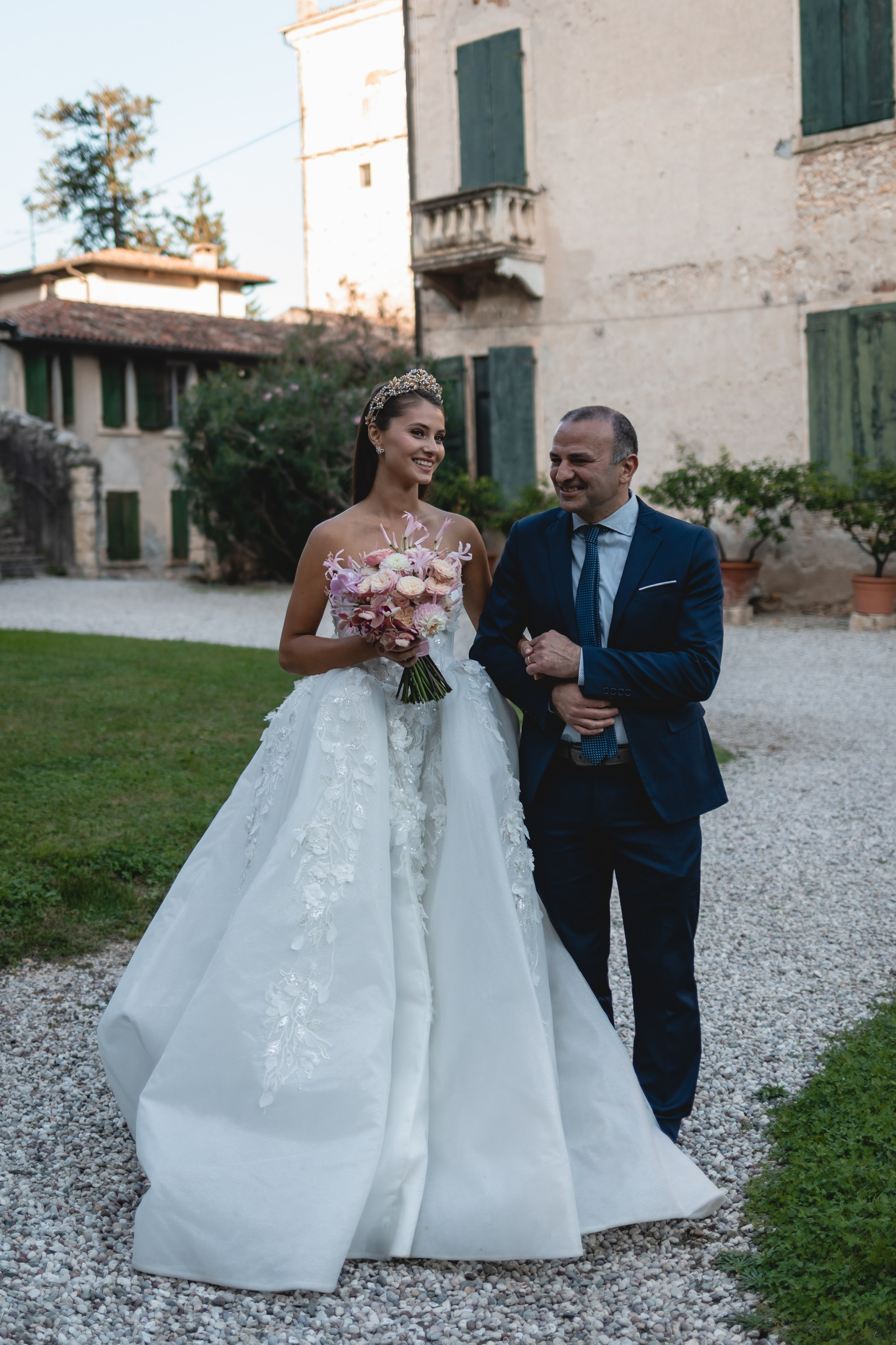 Verona, Italy. Professional wedding photographer in Copenhagen, Denmark — Julia Byron