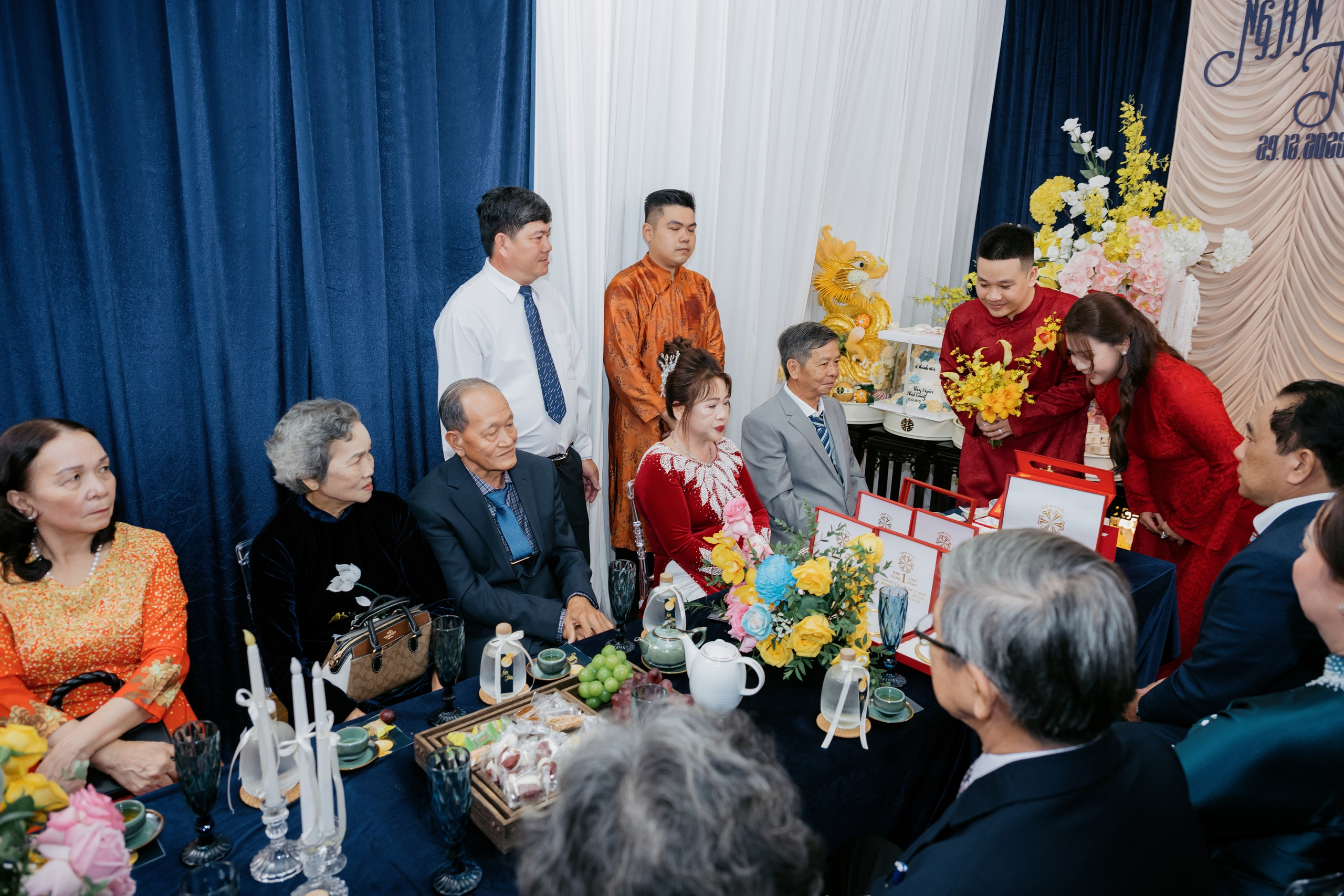 TRƯỜNG & NGÂN / Wedding Ceremony. Saigon Wedding Present | Art Beyond Moments