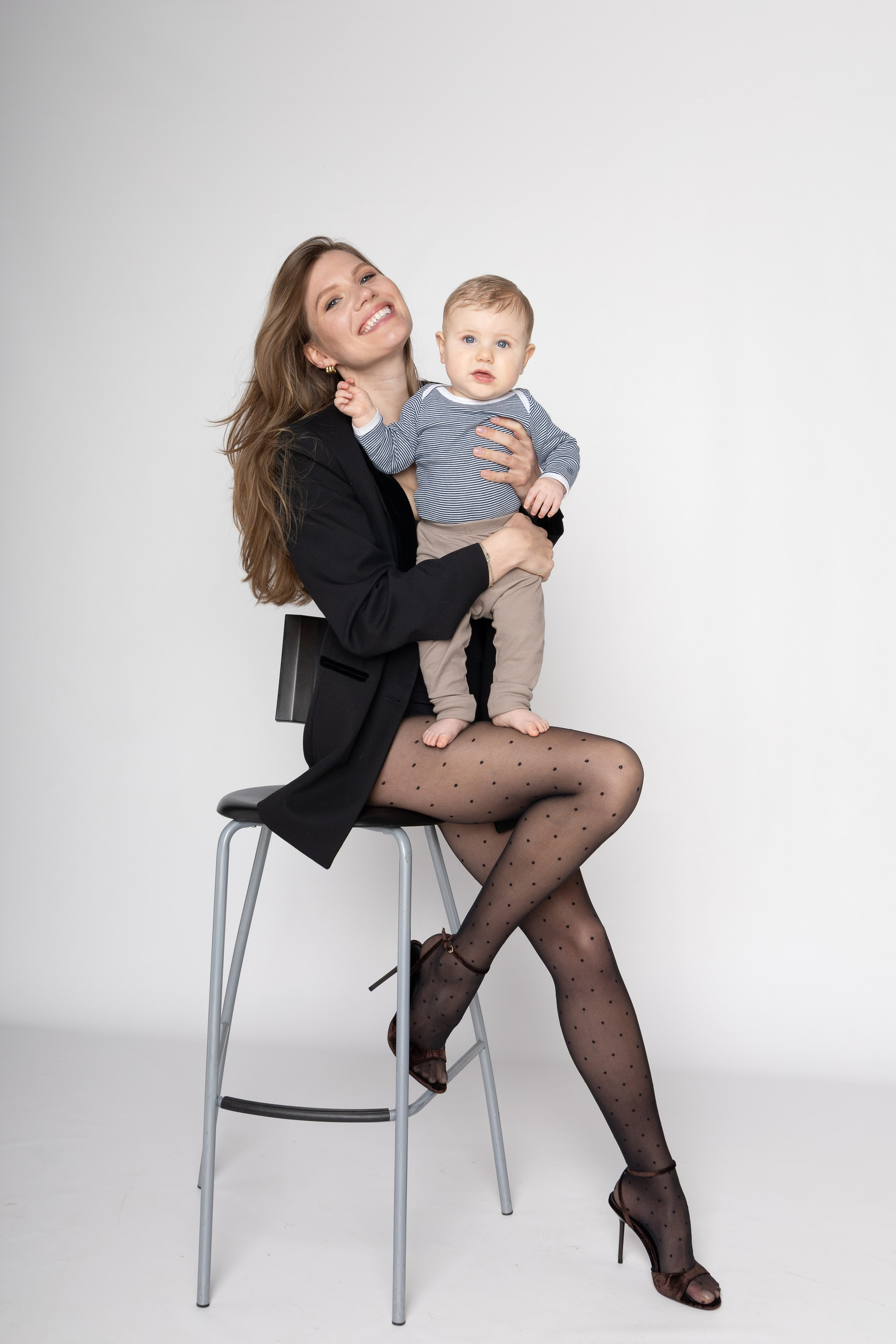 Séance photo maternité. Photographe de mariage et de portrait dans le Tarn, Toulouse et en Occitanie
