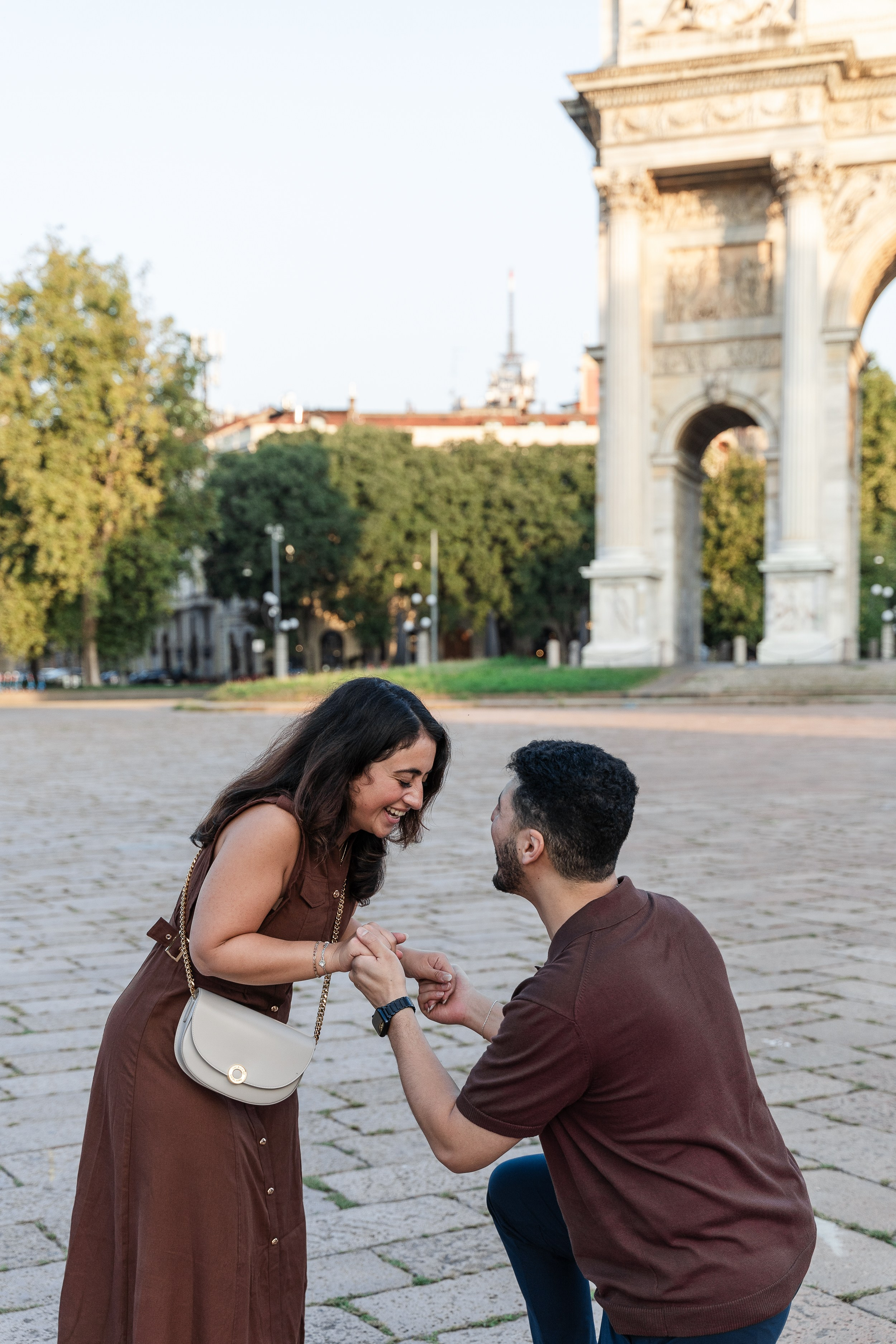 Sunrise Proposal in Milan. Proposal Photographer in Lake Como