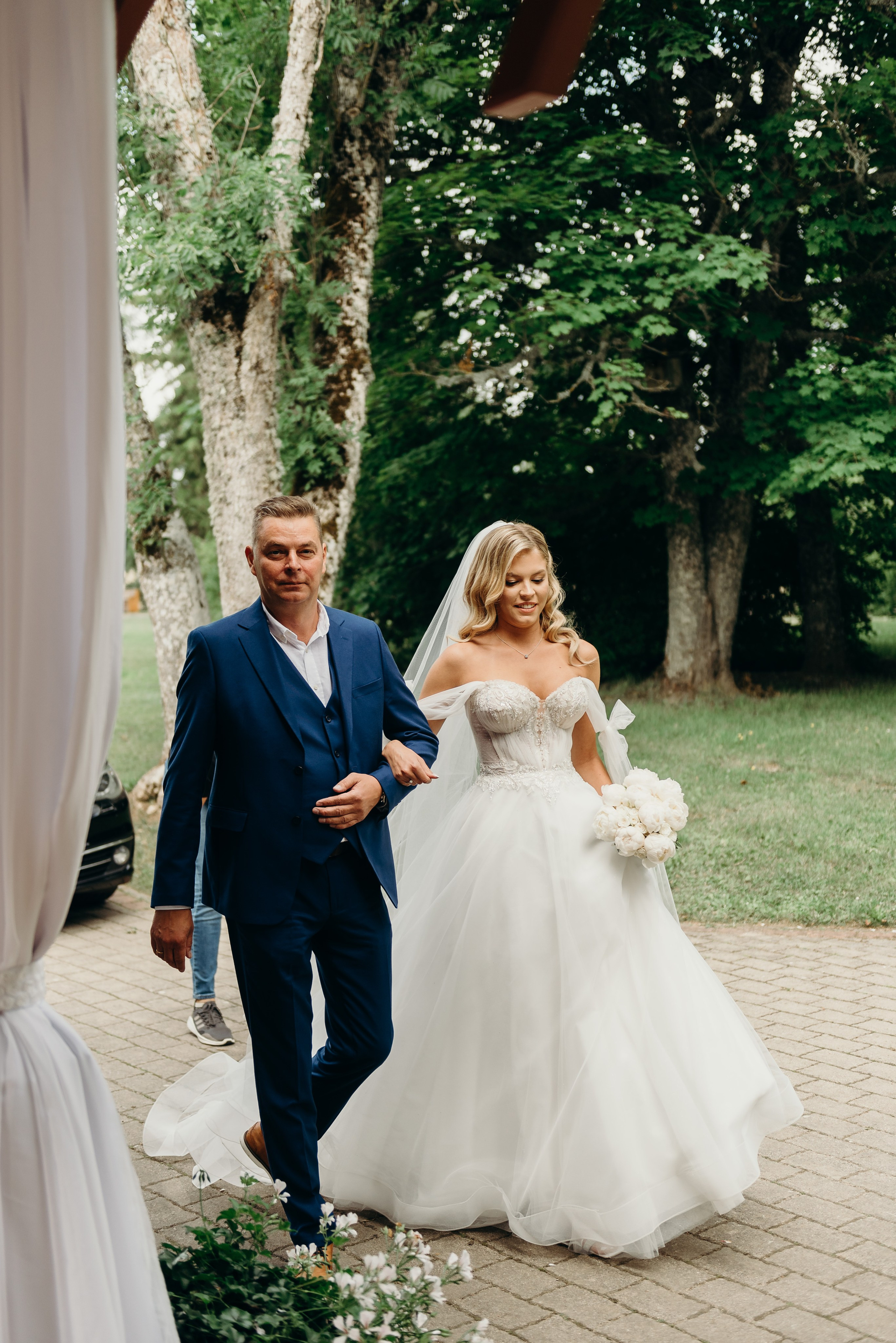 Свадьба в Яунмоку пилс. Свадебный фотограф в Риге — Вячеслав Лучненков