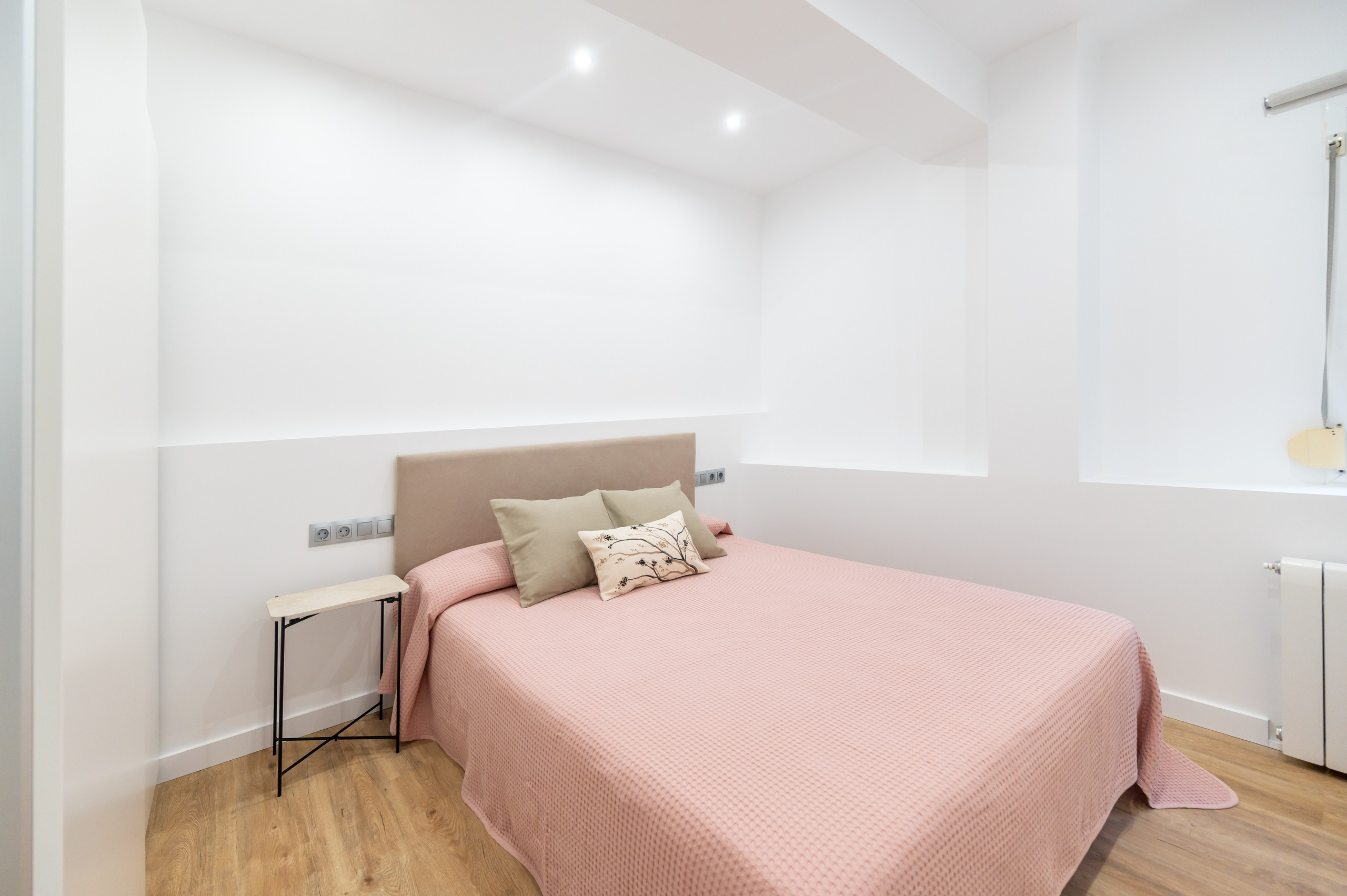 Interiores. Photographer, designer, contentmaker Ivan Batin