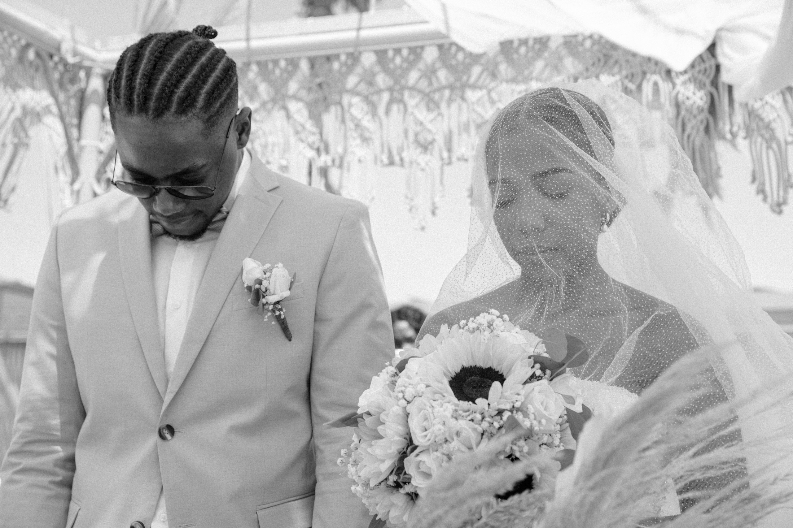 Kuselia & Kaleb. Fazemos o seu casamento ser lembrado por gerações