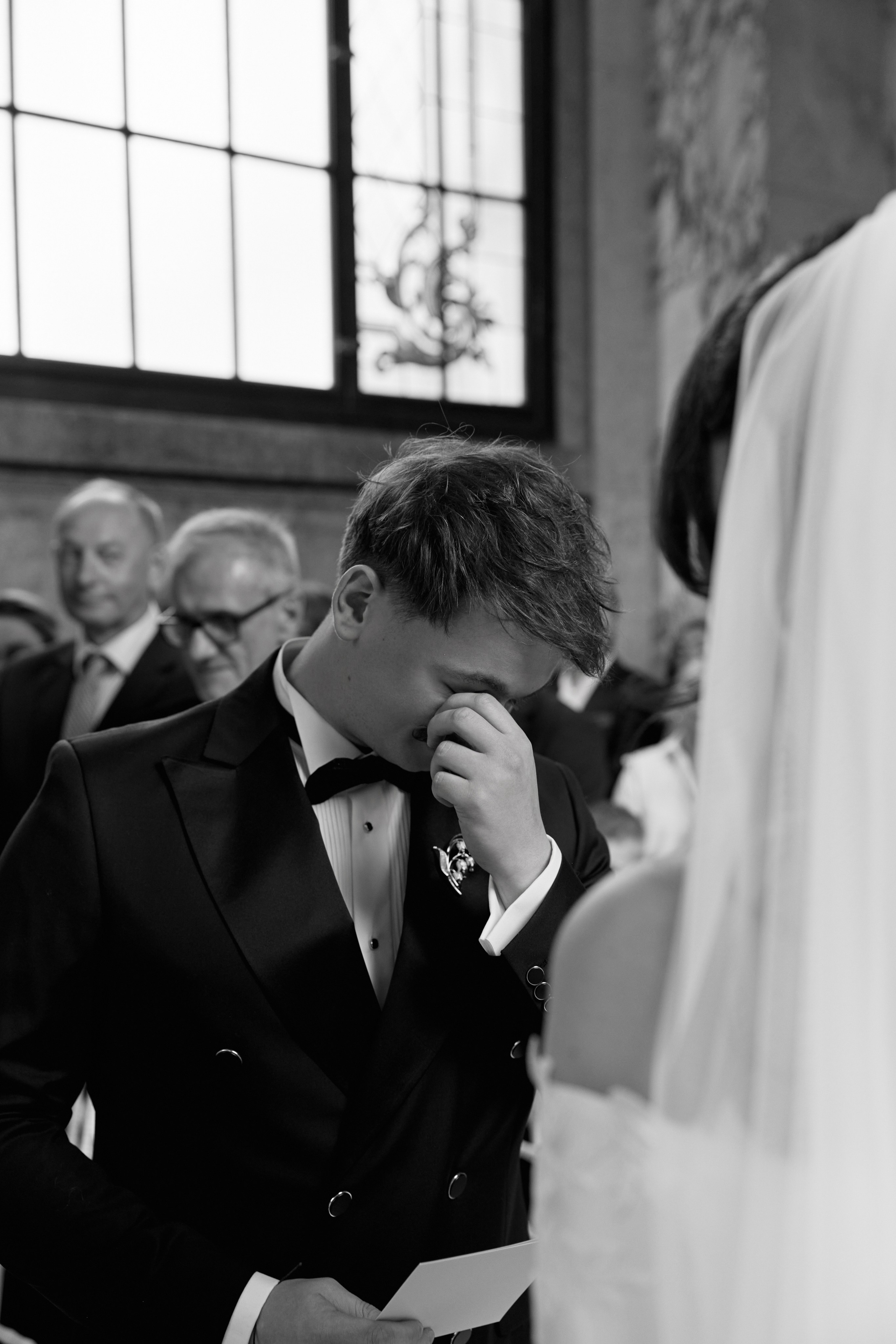 Wiktoria & Kacper. Pałac Goetz. Fotograf ślubny i rodzinny w Krakowie Yana Klymova