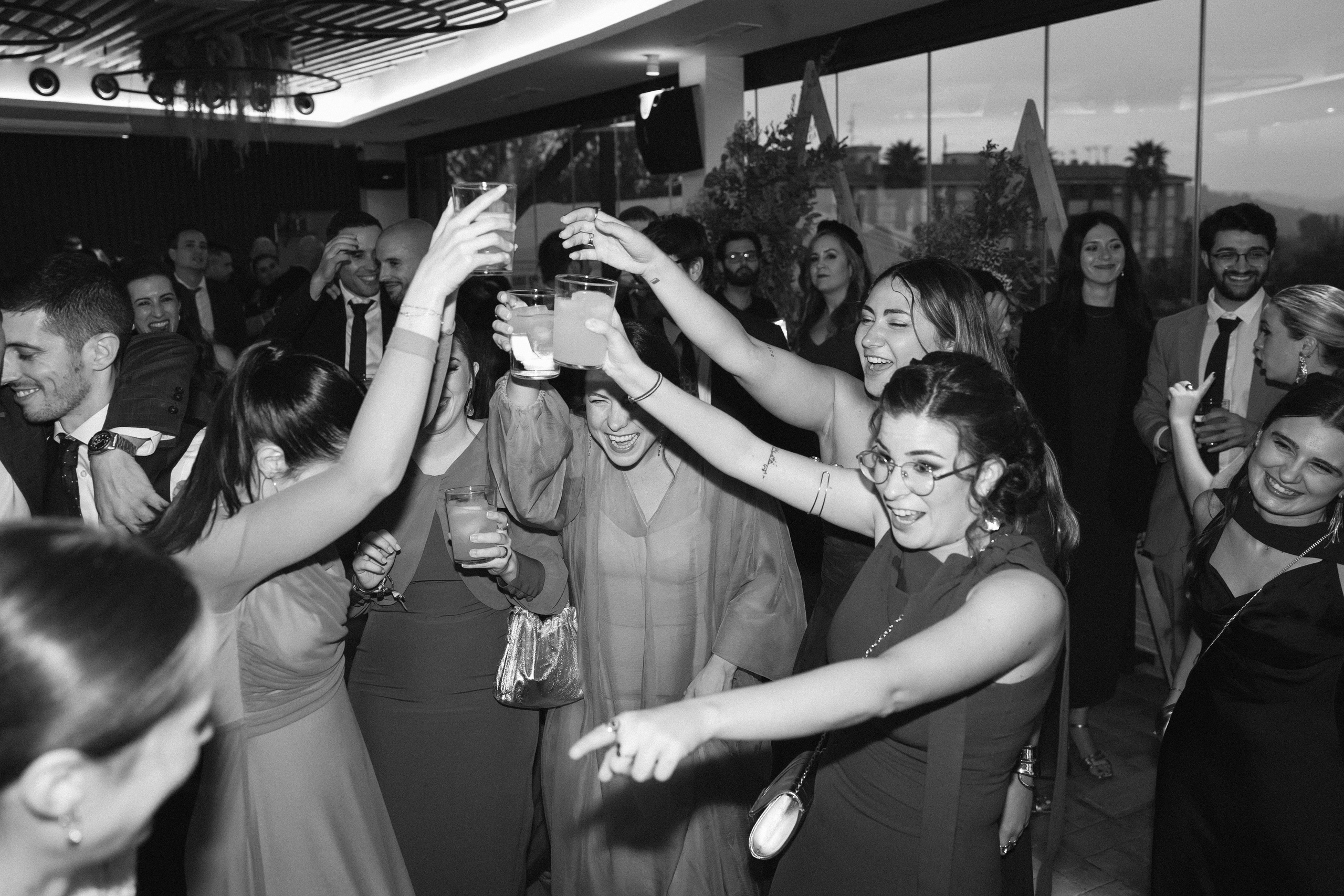 EVA & GUILLE. Fotógrafo y Videografo de bodas y eventos