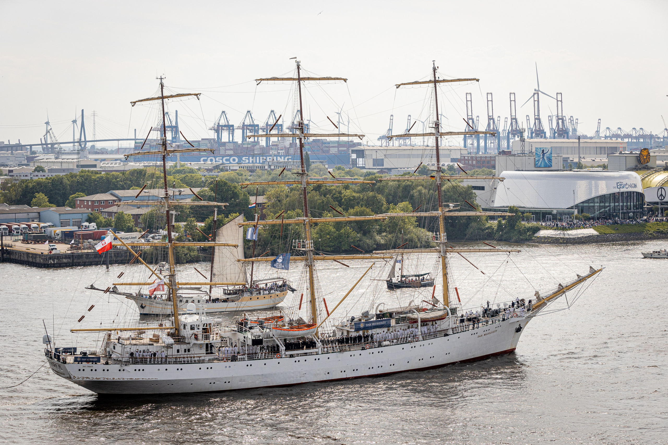 Hafengeburtstag 2024. Фотограф в Германии — Михаэль Барон