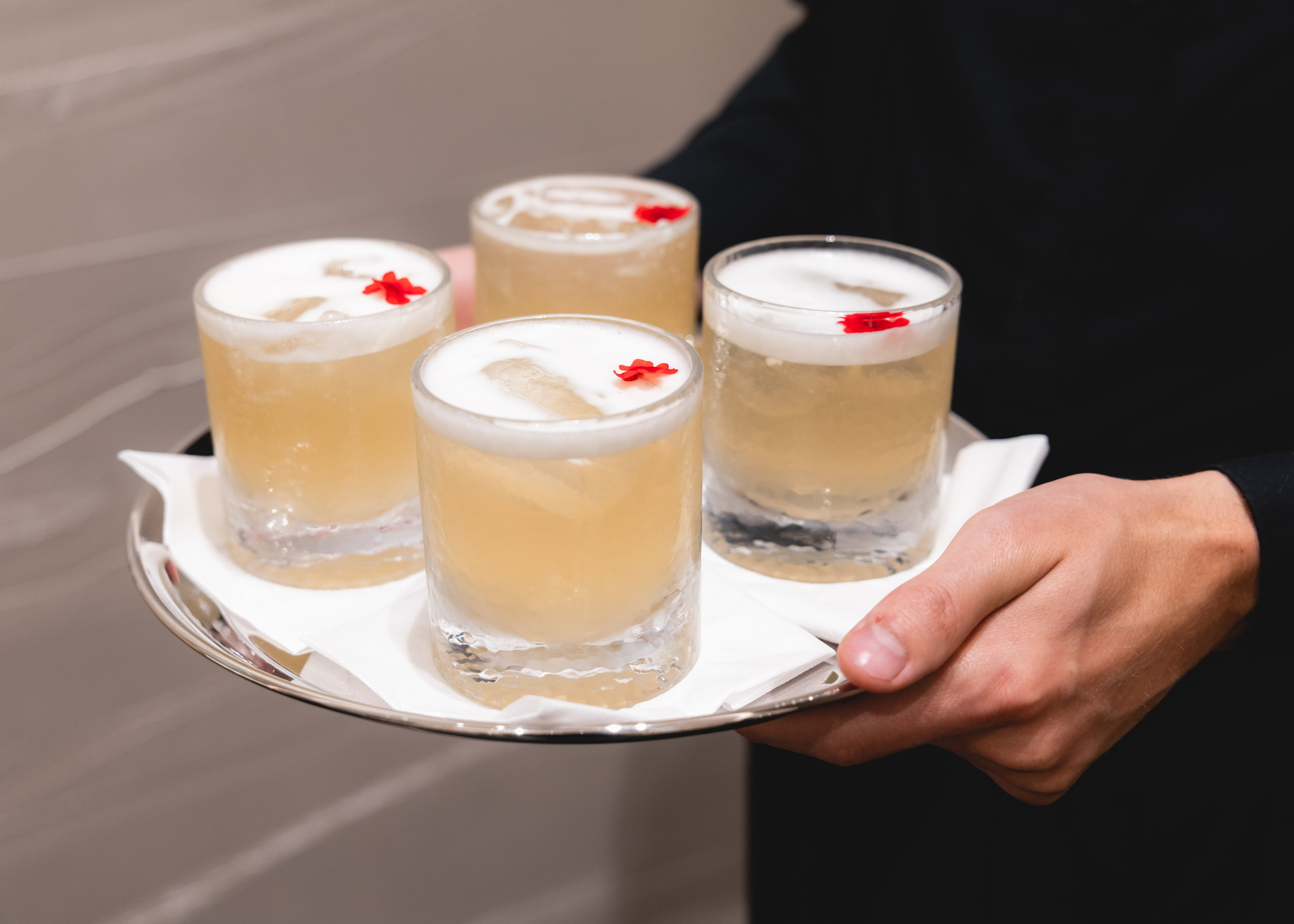 Tiffany. Professional wedding photographer in Copenhagen, Denmark — Julia Byron