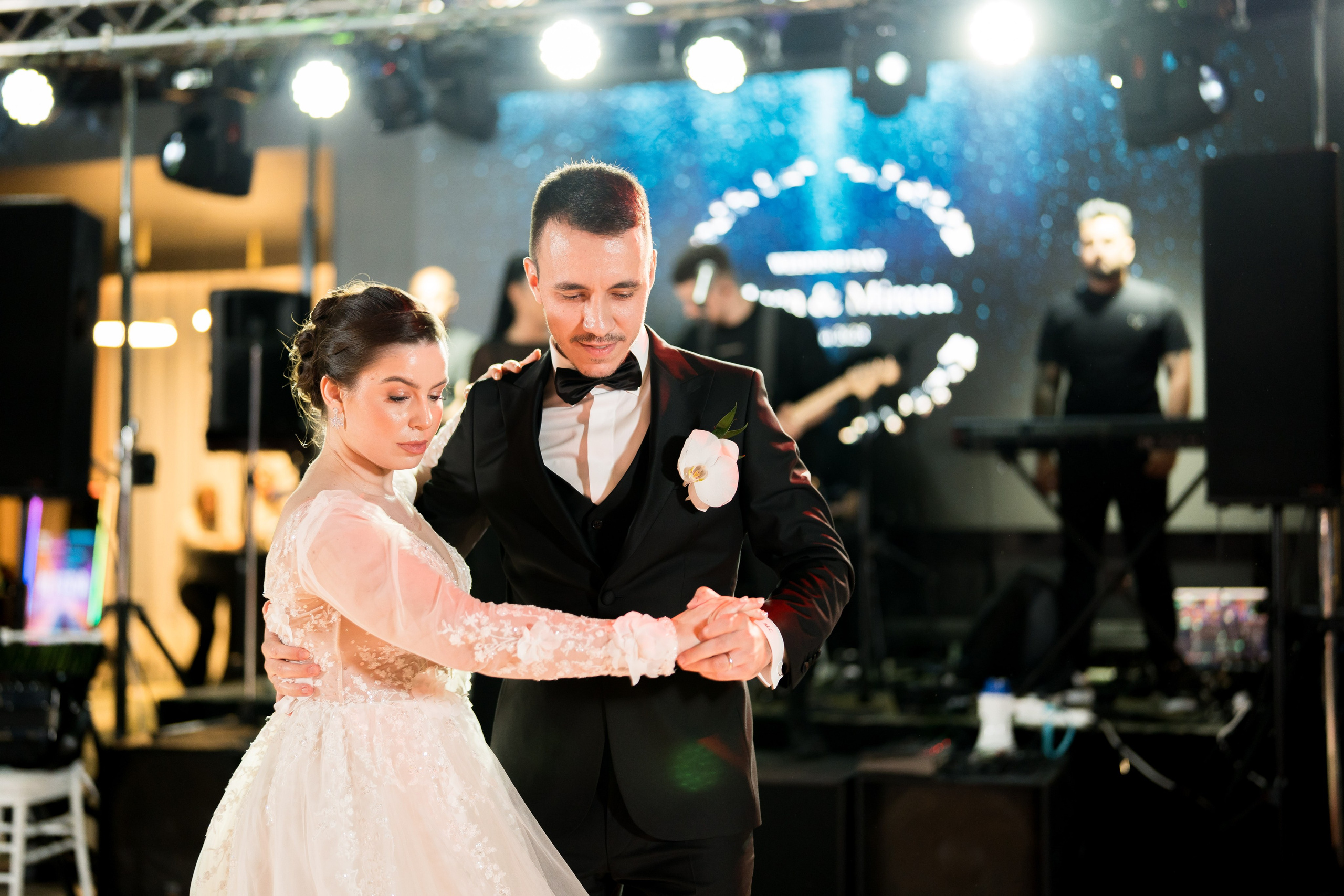 PARTY. Gabriel Florea — Fotograf nuntă București