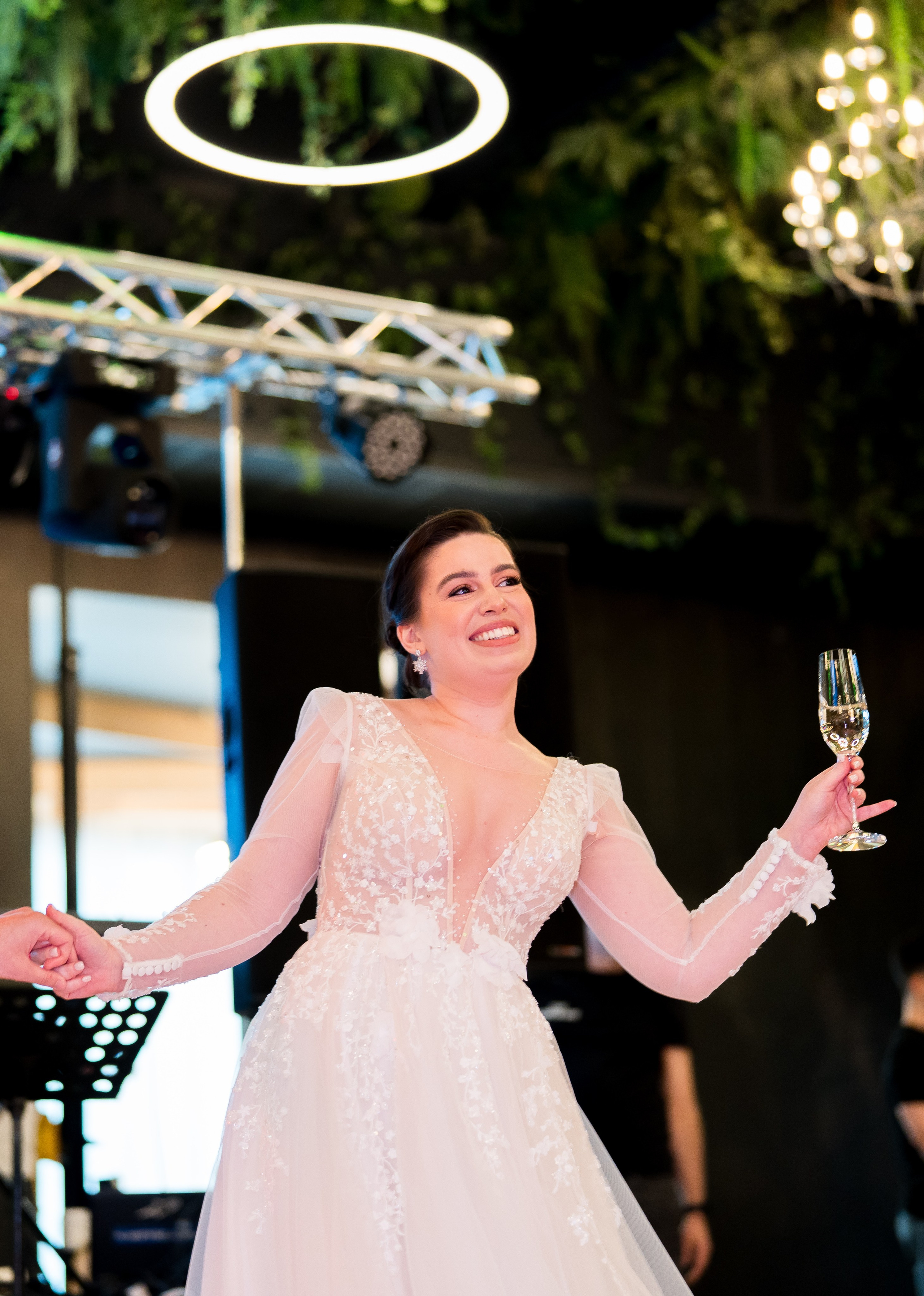 PARTY. Gabriel Florea — Fotograf nuntă București