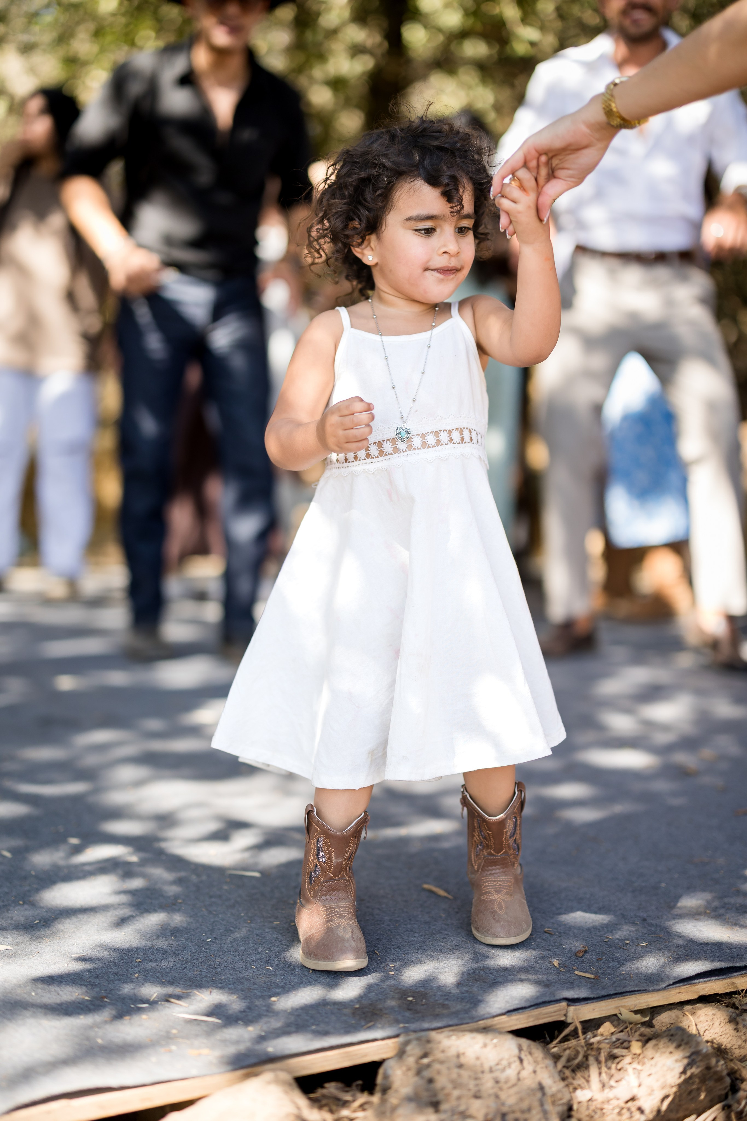 Eden & Raz. AMIR BUCHNIK PHOTOGRAPHER