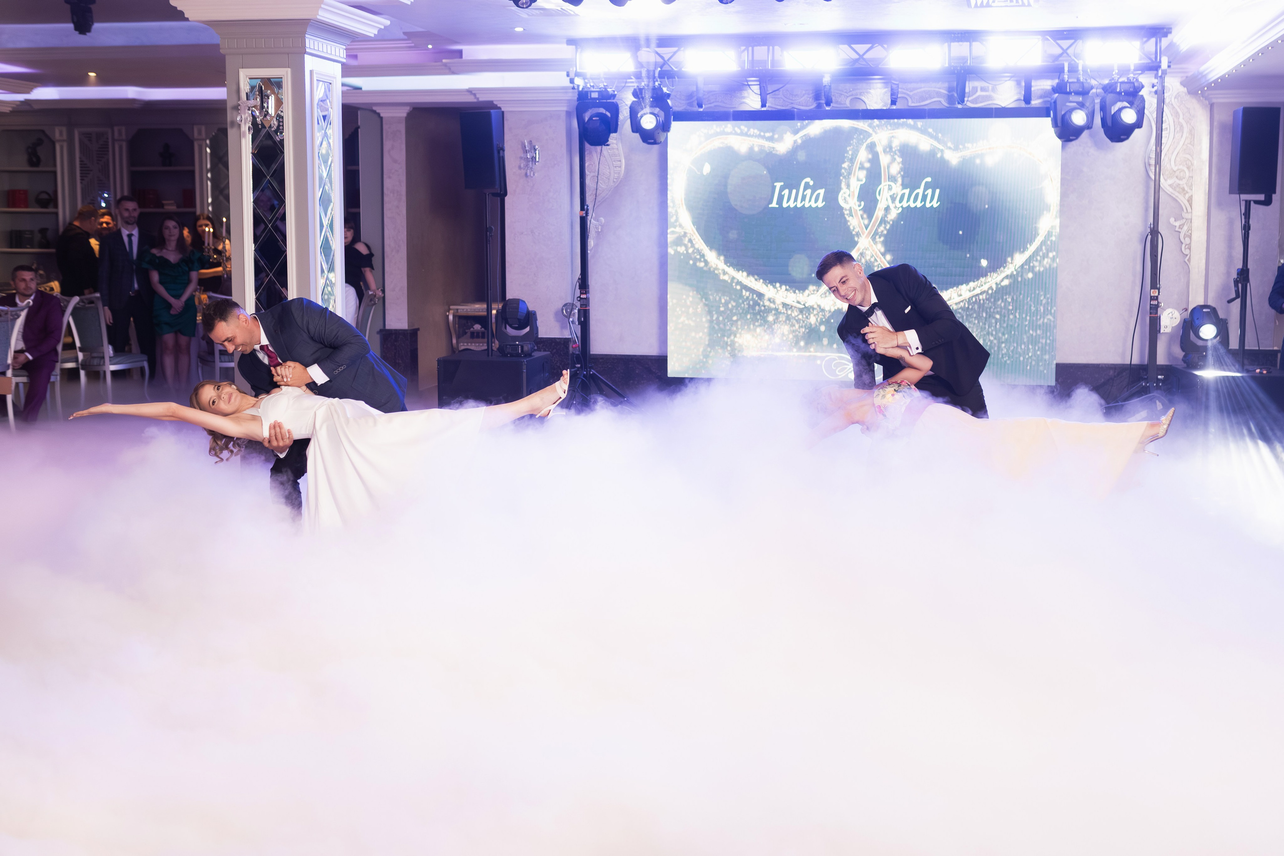Iulia & Radu. Vlad Aconstantinesei Photographer