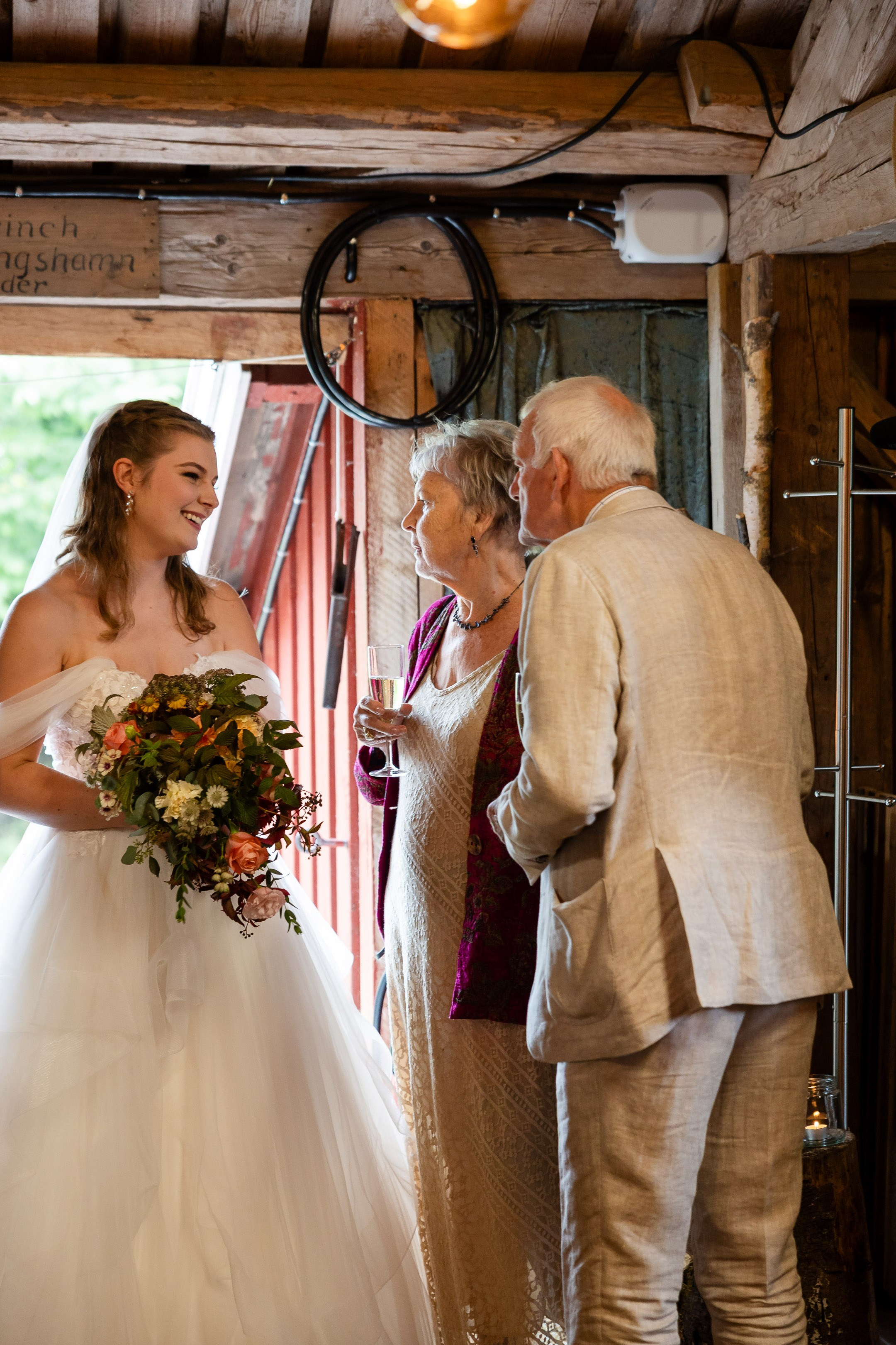 Bryllupsfotografering på Tromøya i Arendal. Bryllupsfotograf i Oslo og Rogaland — Meisal Media