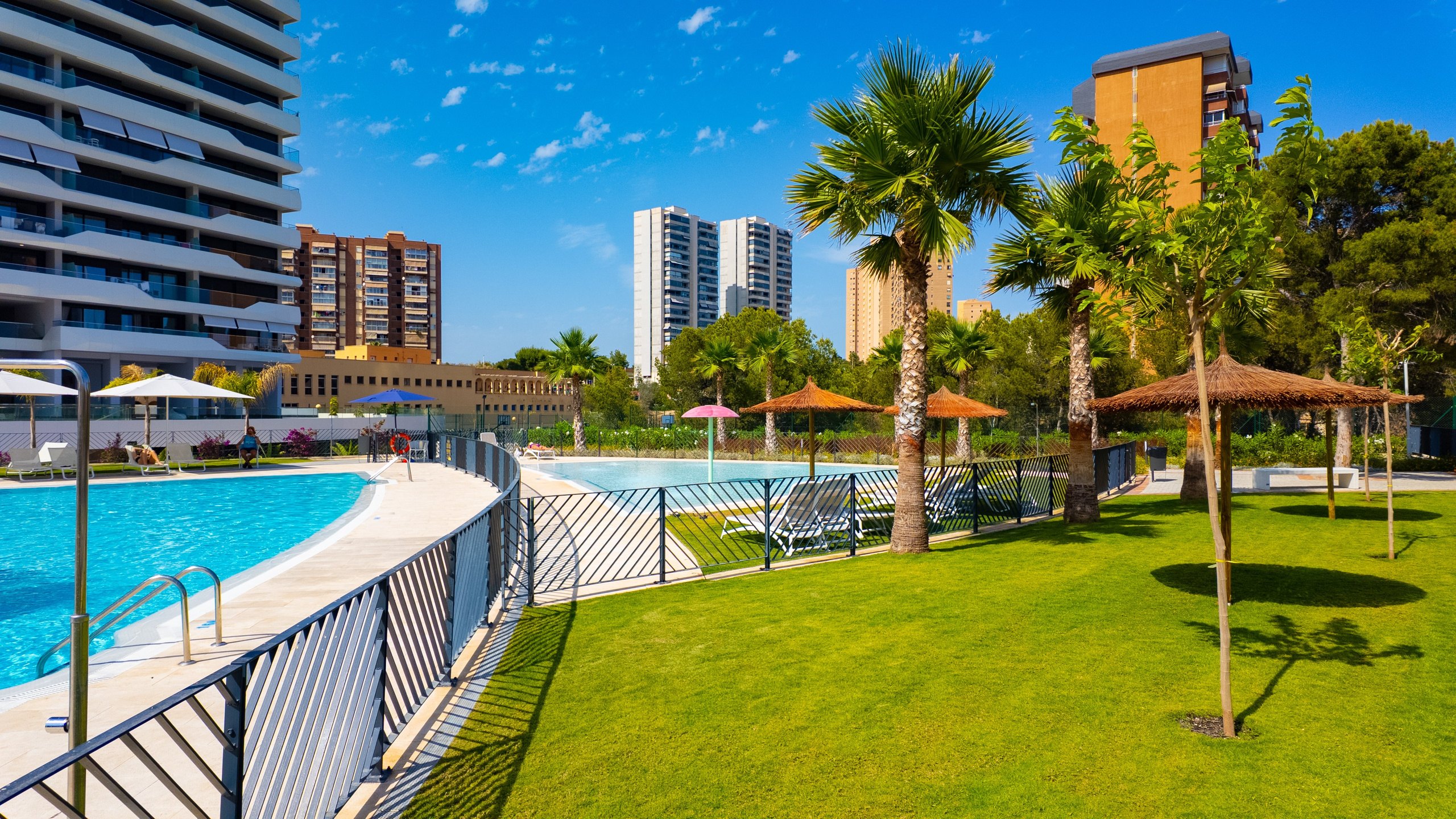 Benidorm. Baby Beast